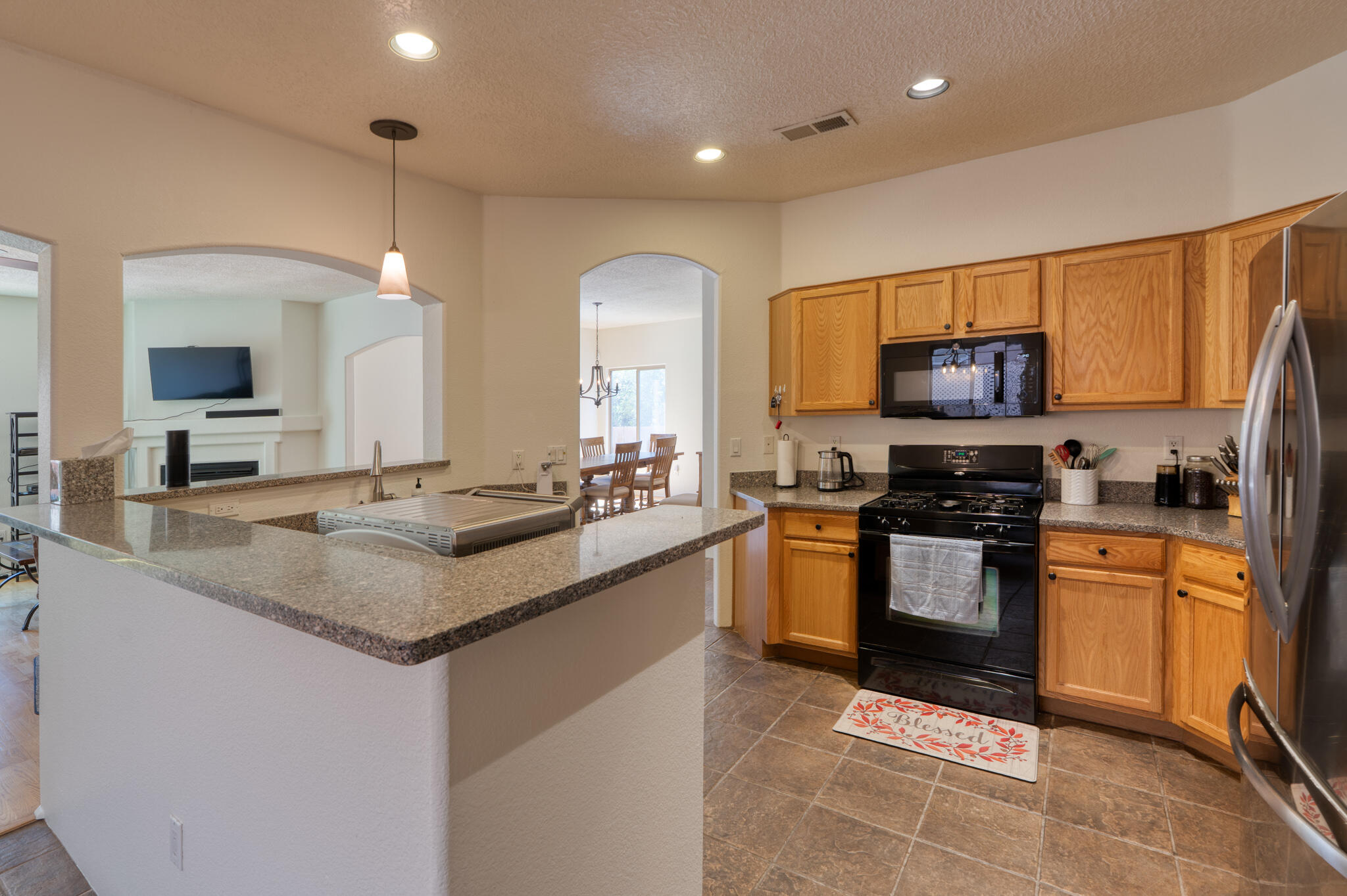 1947 BLACK GOLD Street SE