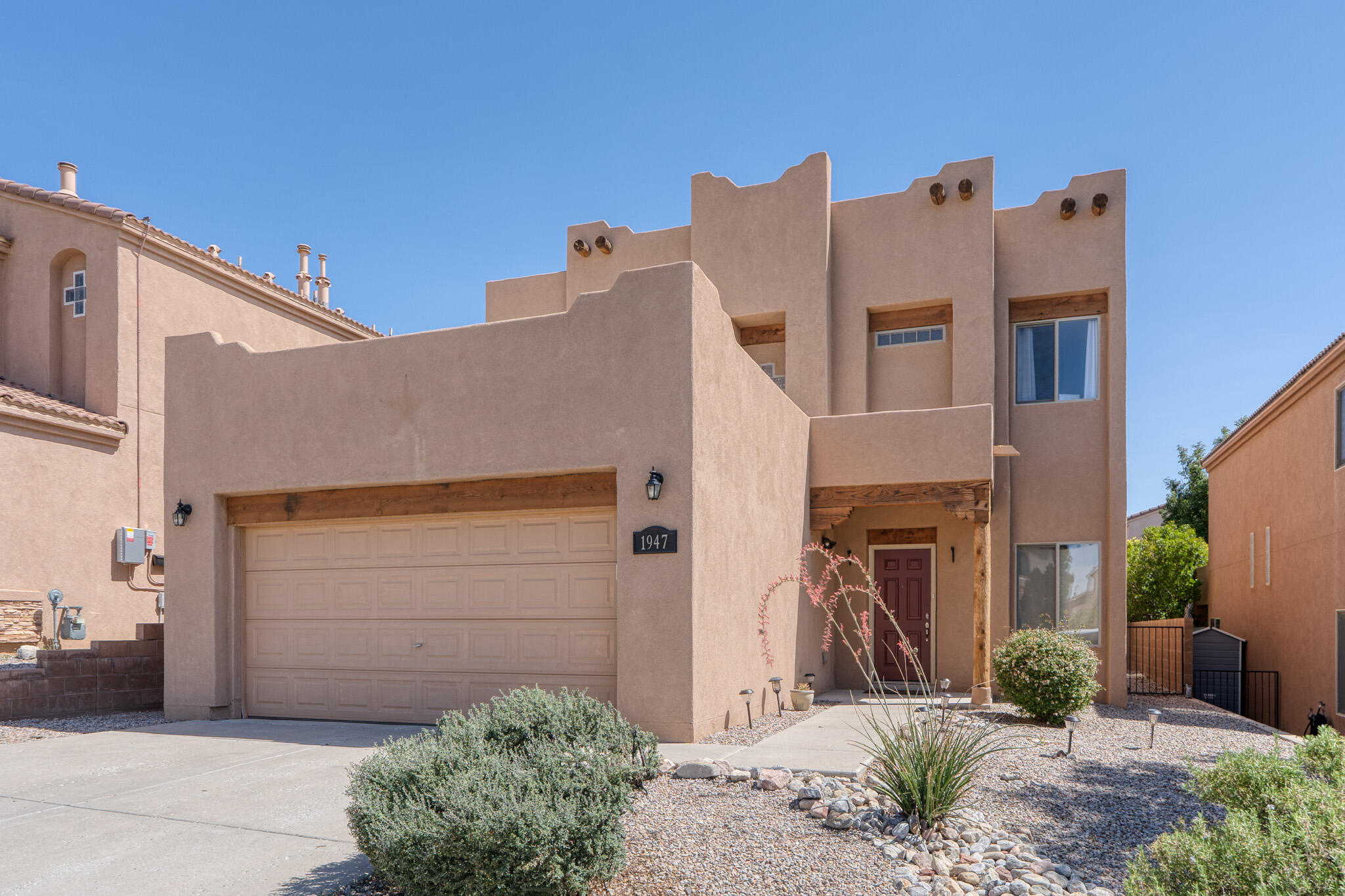 1947 BLACK GOLD Street SE