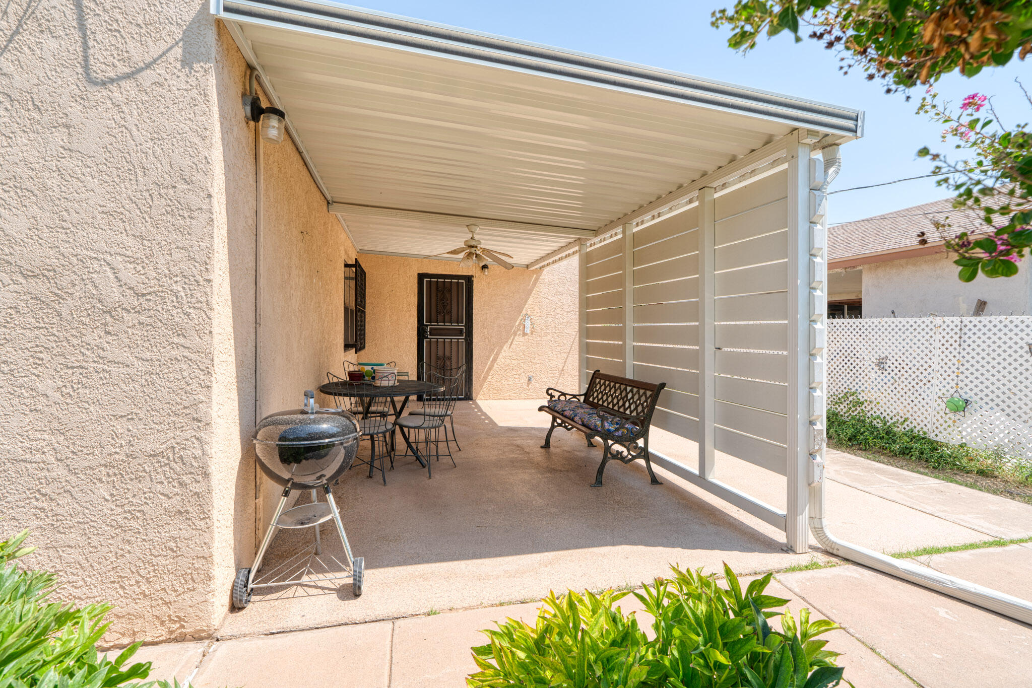 828 SAN CLEMENTE Avenue NW