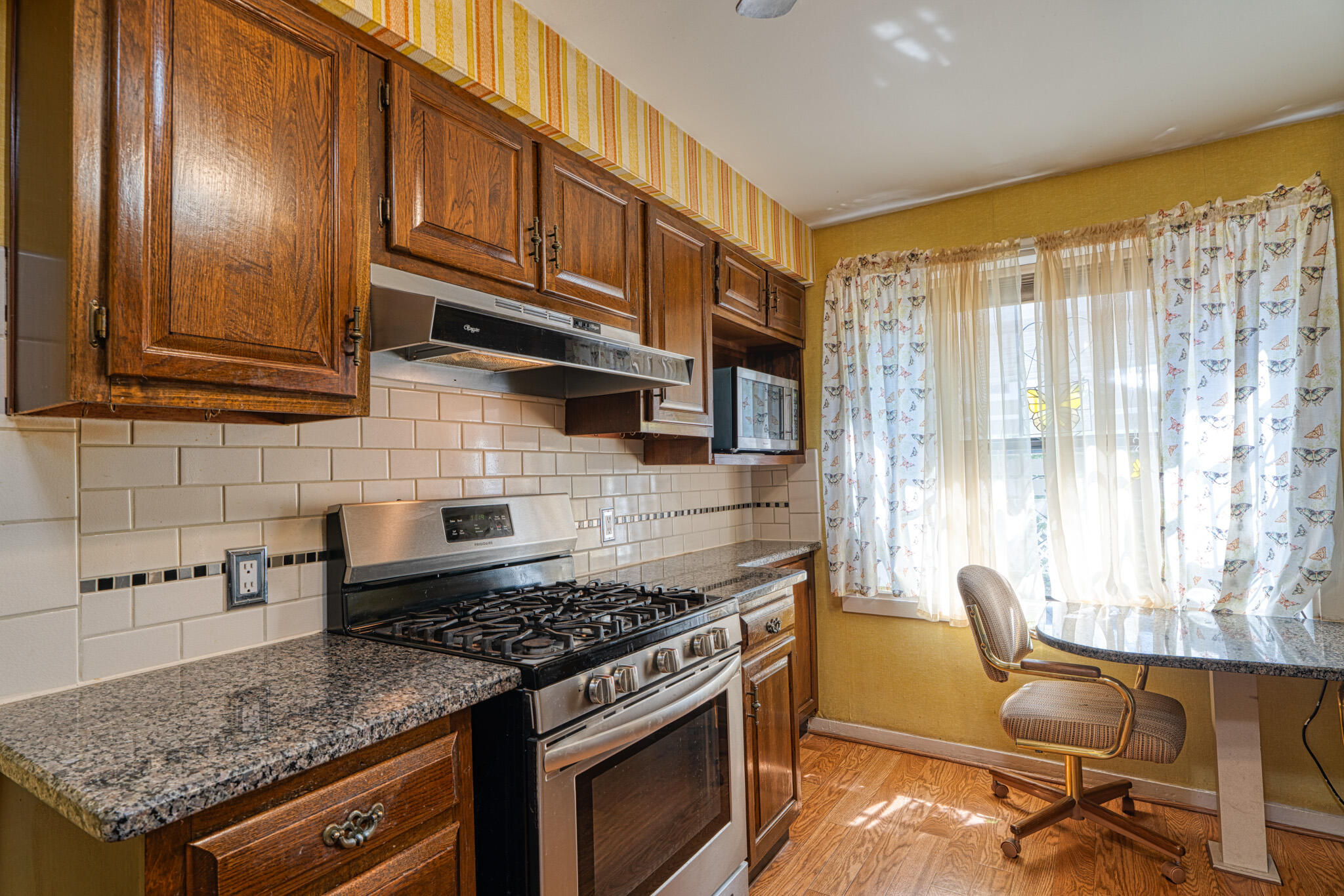 828 SAN CLEMENTE Avenue NW