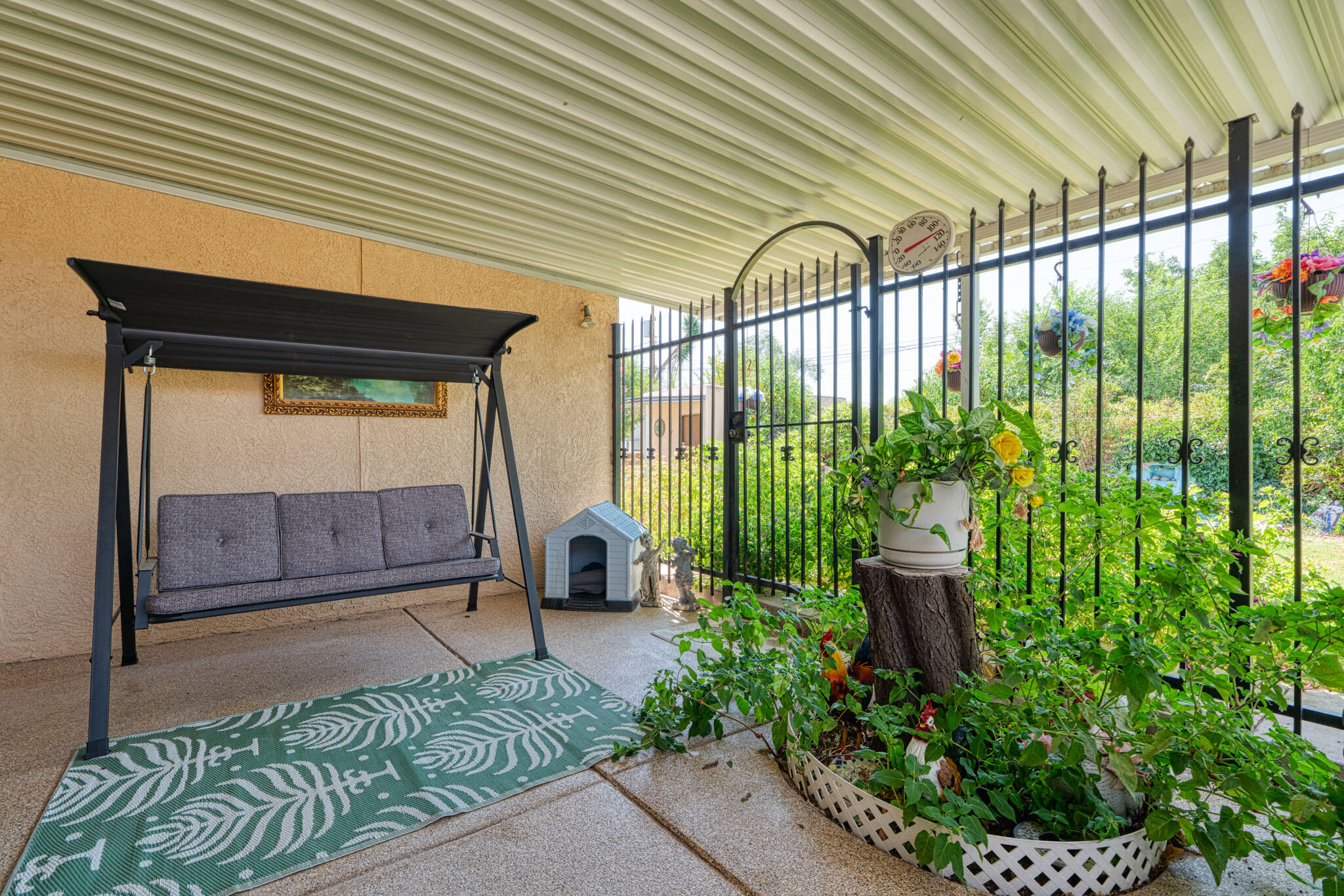 828 SAN CLEMENTE Avenue NW