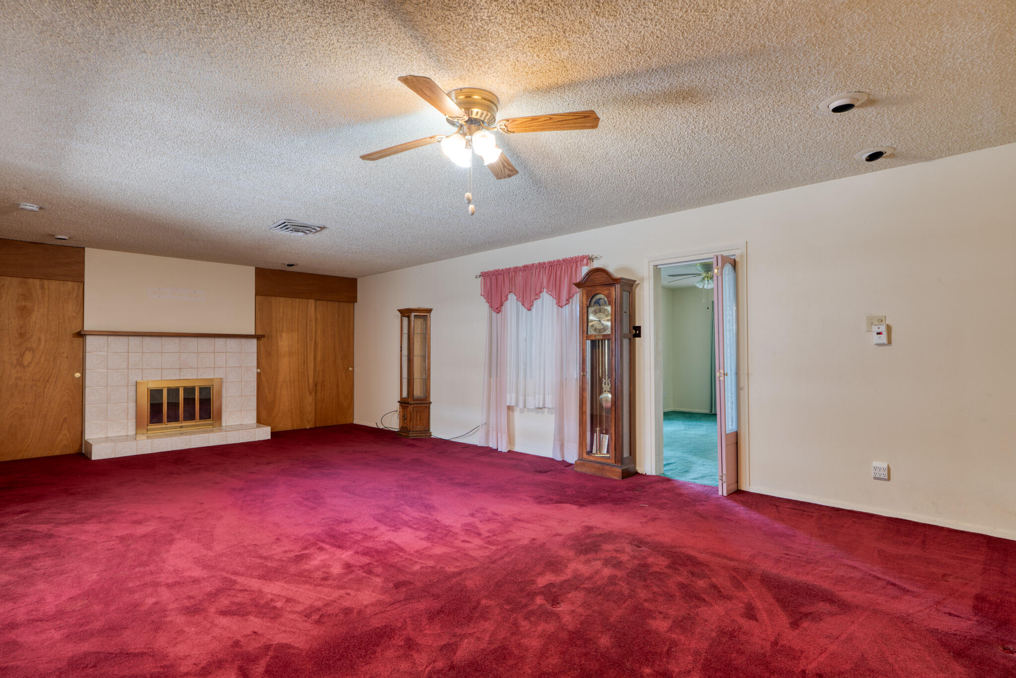 828 SAN CLEMENTE Avenue NW