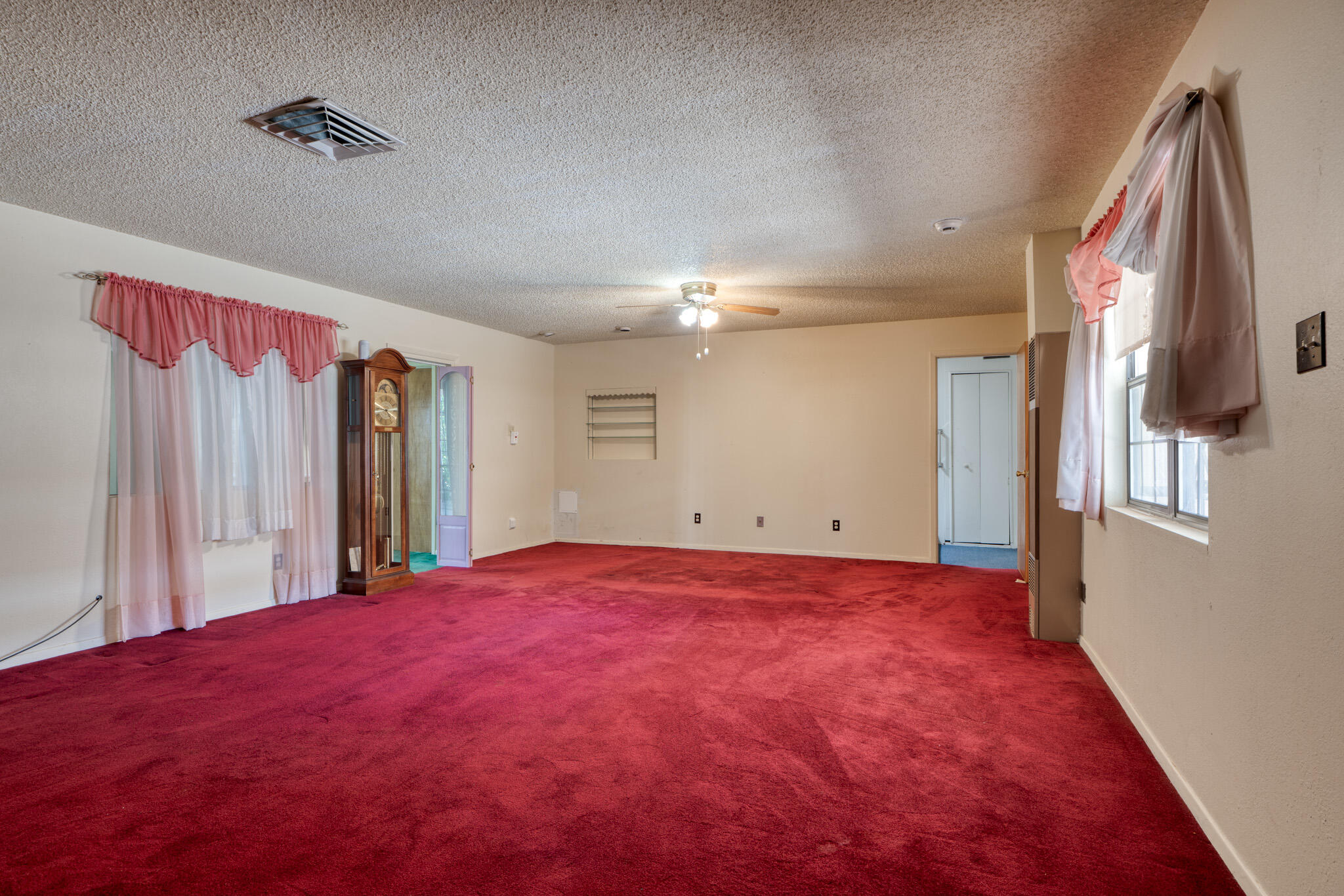 828 SAN CLEMENTE Avenue NW