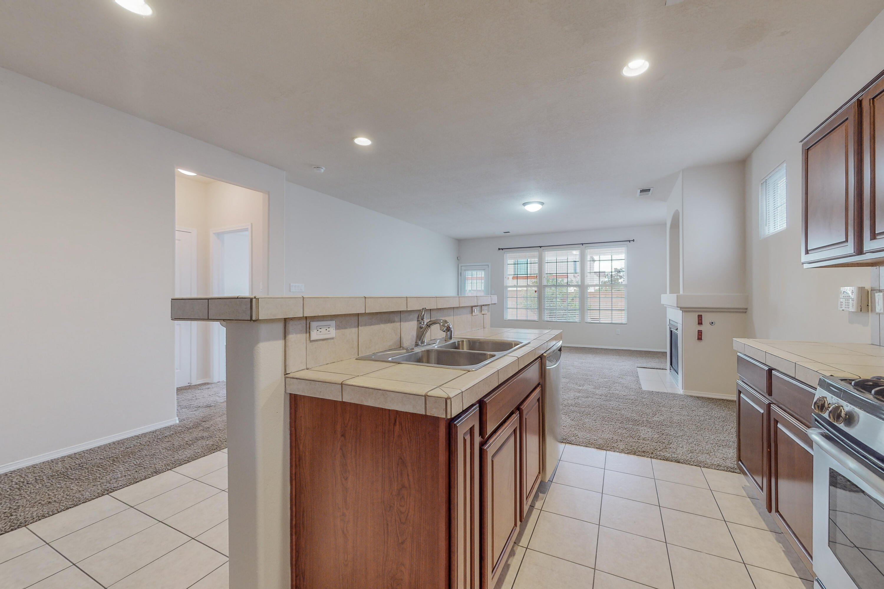 10915 DENTON Road SW