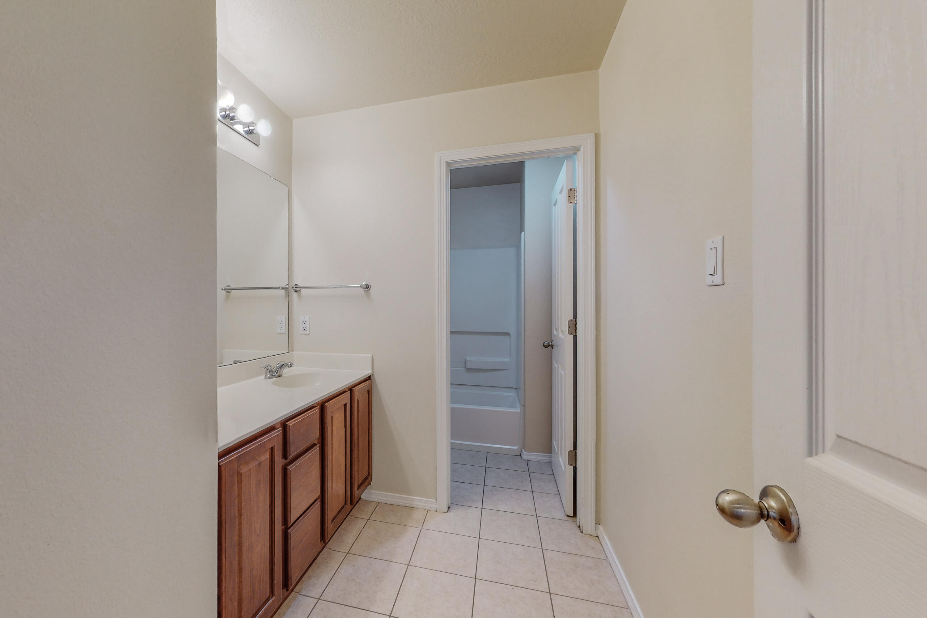 10915 DENTON Road SW