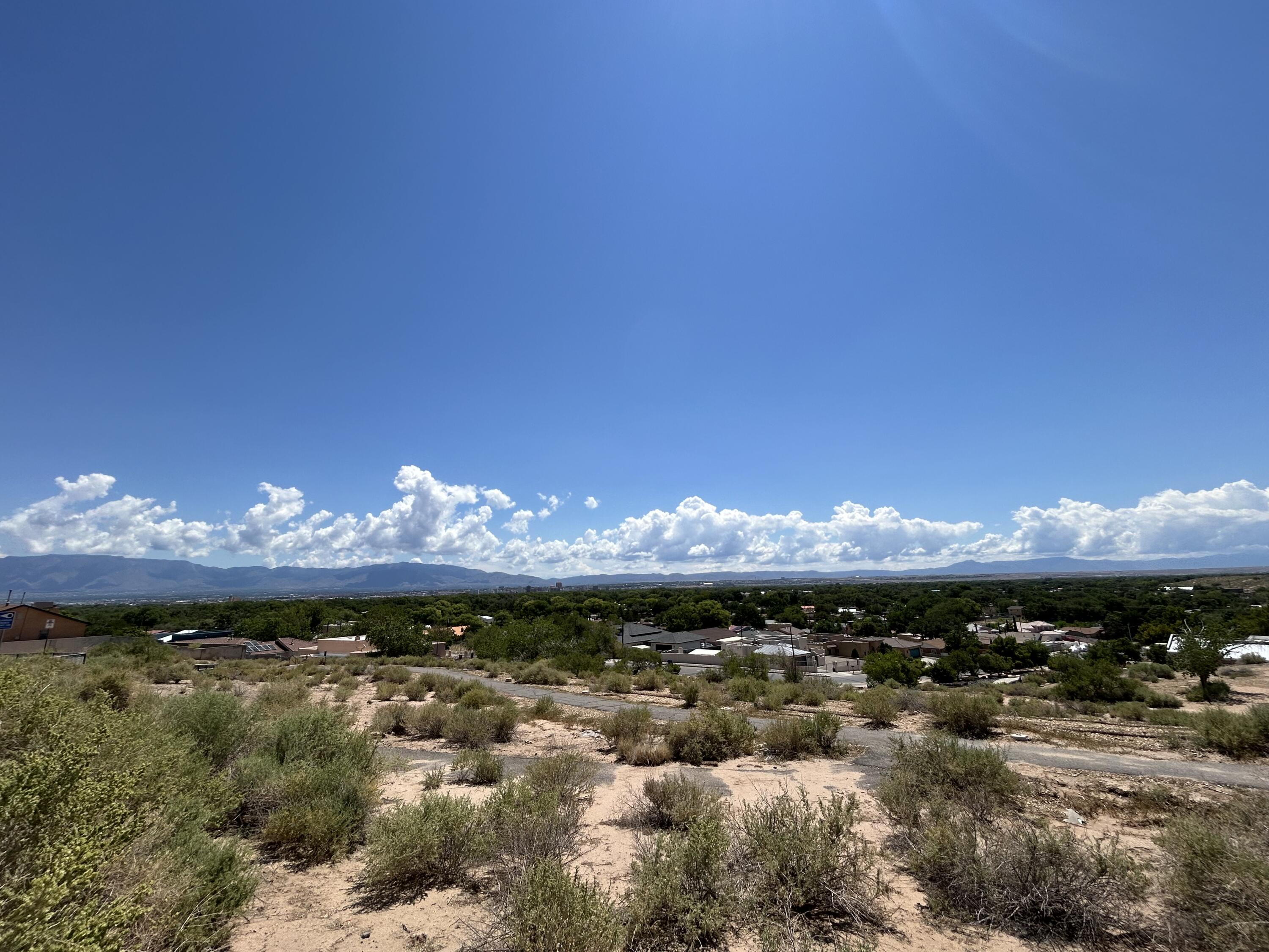 5209 LA BAJADA Road NW