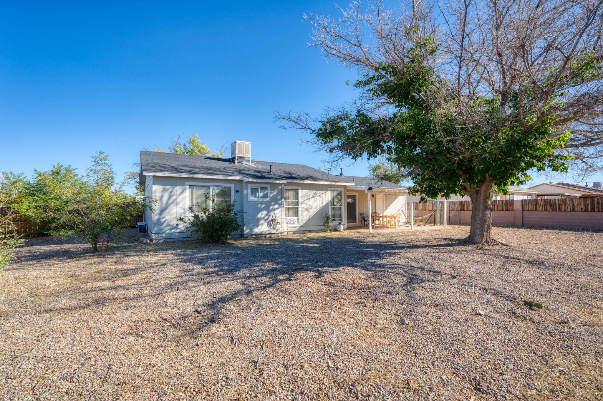 21 SOMMERSET Drive SE