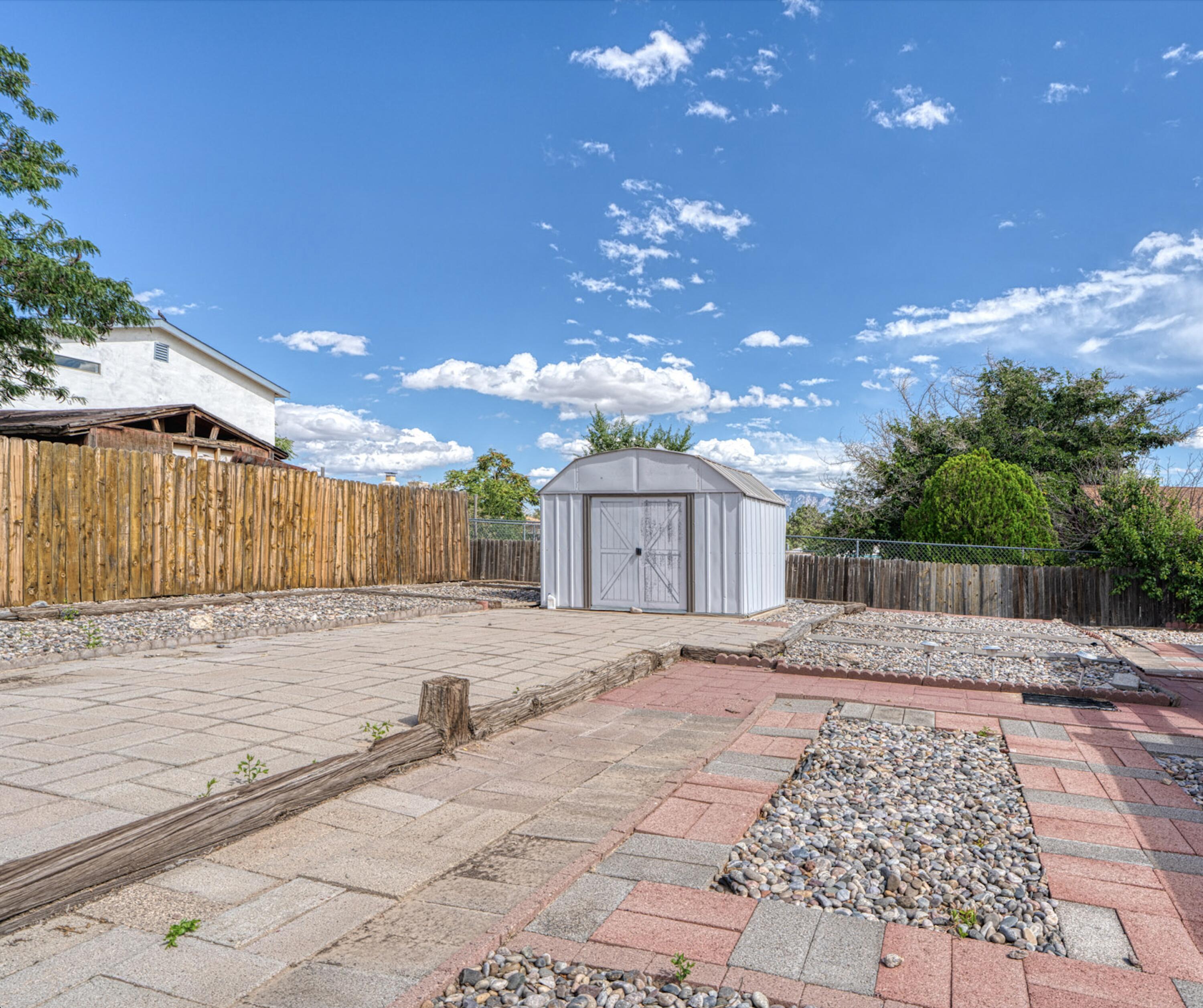 1725 Geraldine Place SE