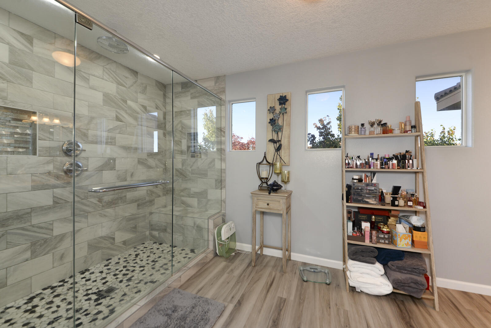 1324 Cirrus Drive NW