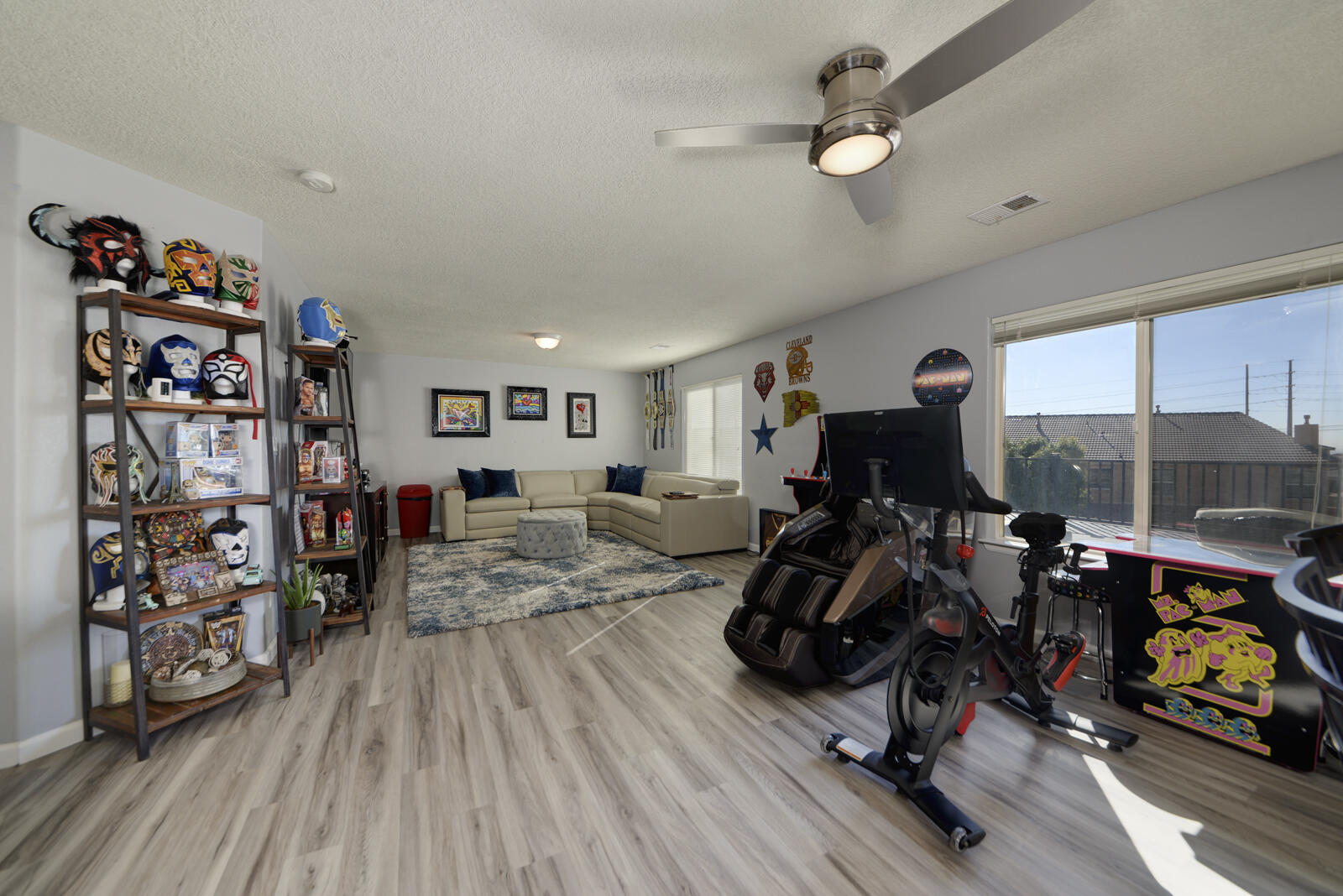 1324 Cirrus Drive NW