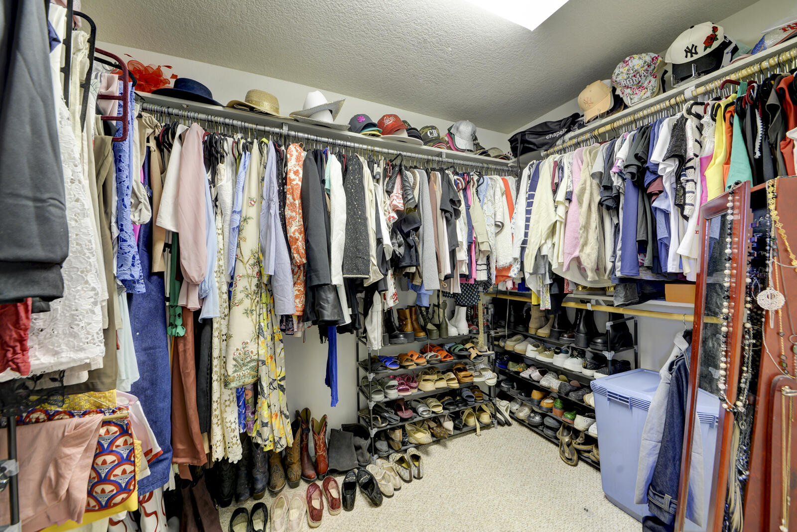 1324 Cirrus Drive NW