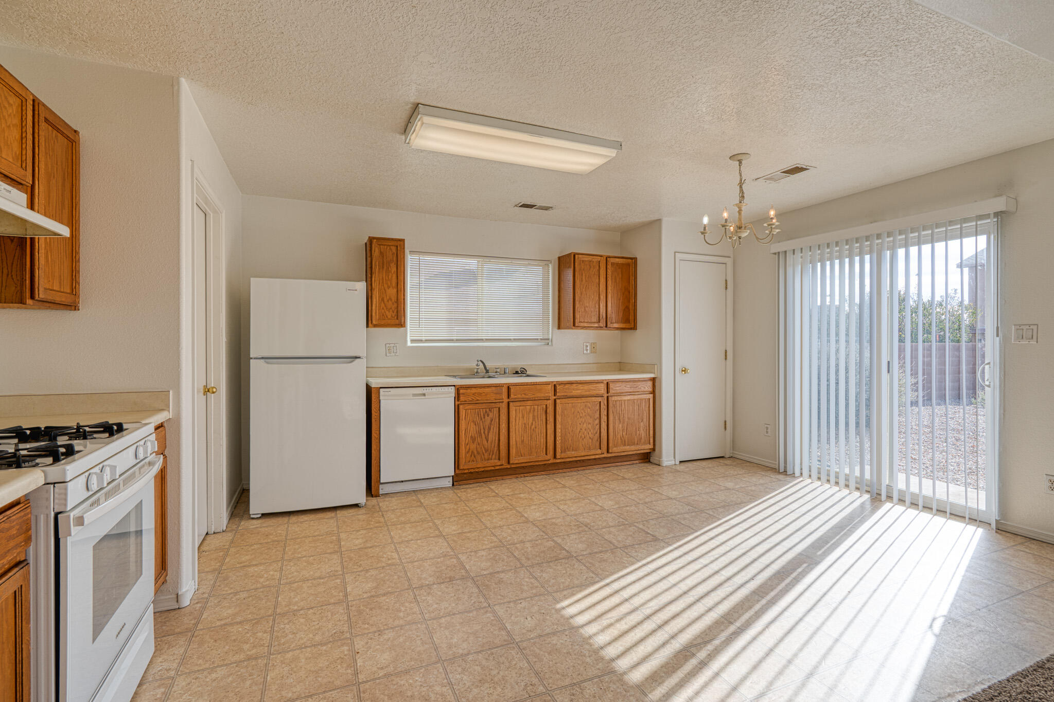 8308 Tangerine Place NW