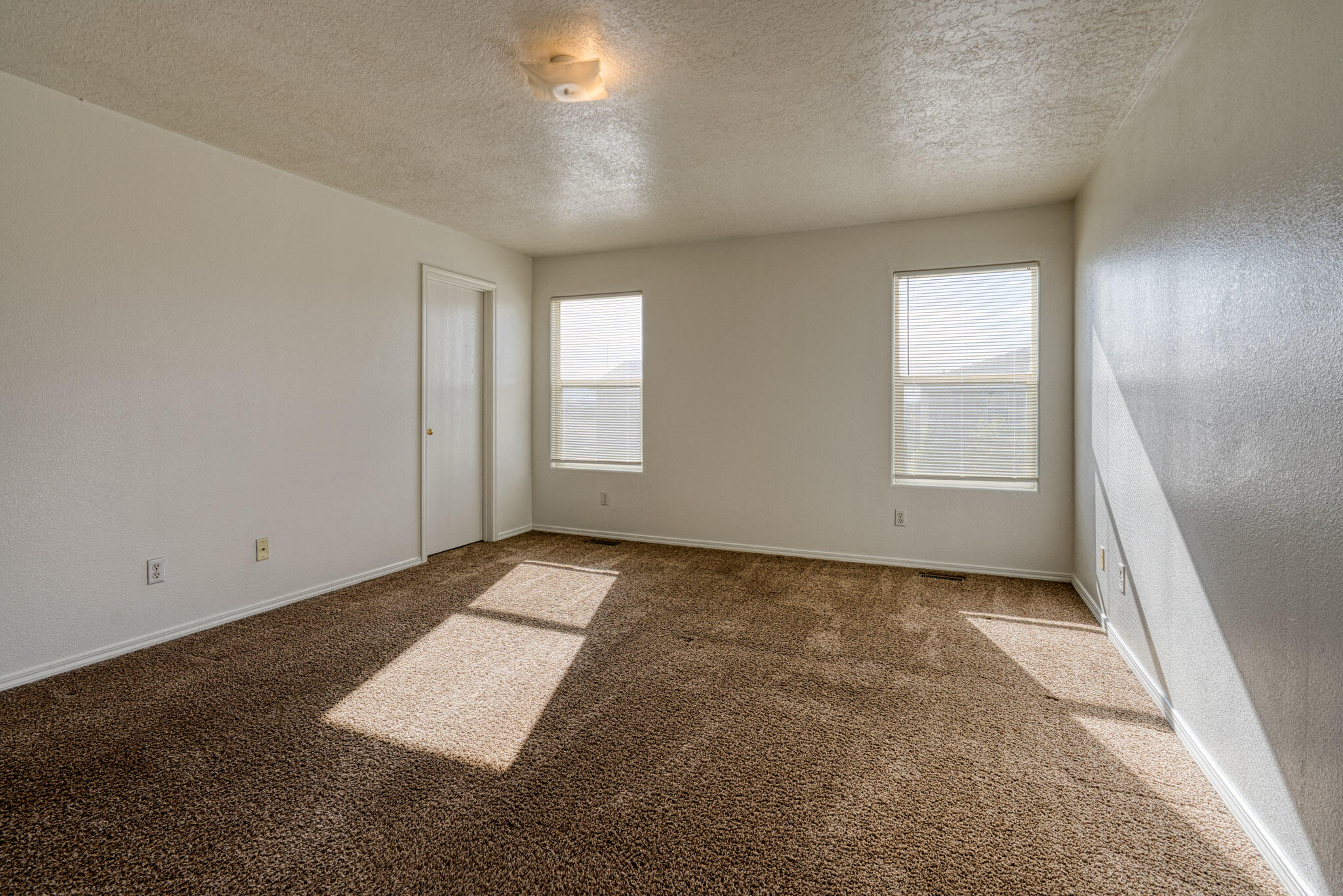 8308 Tangerine Place NW