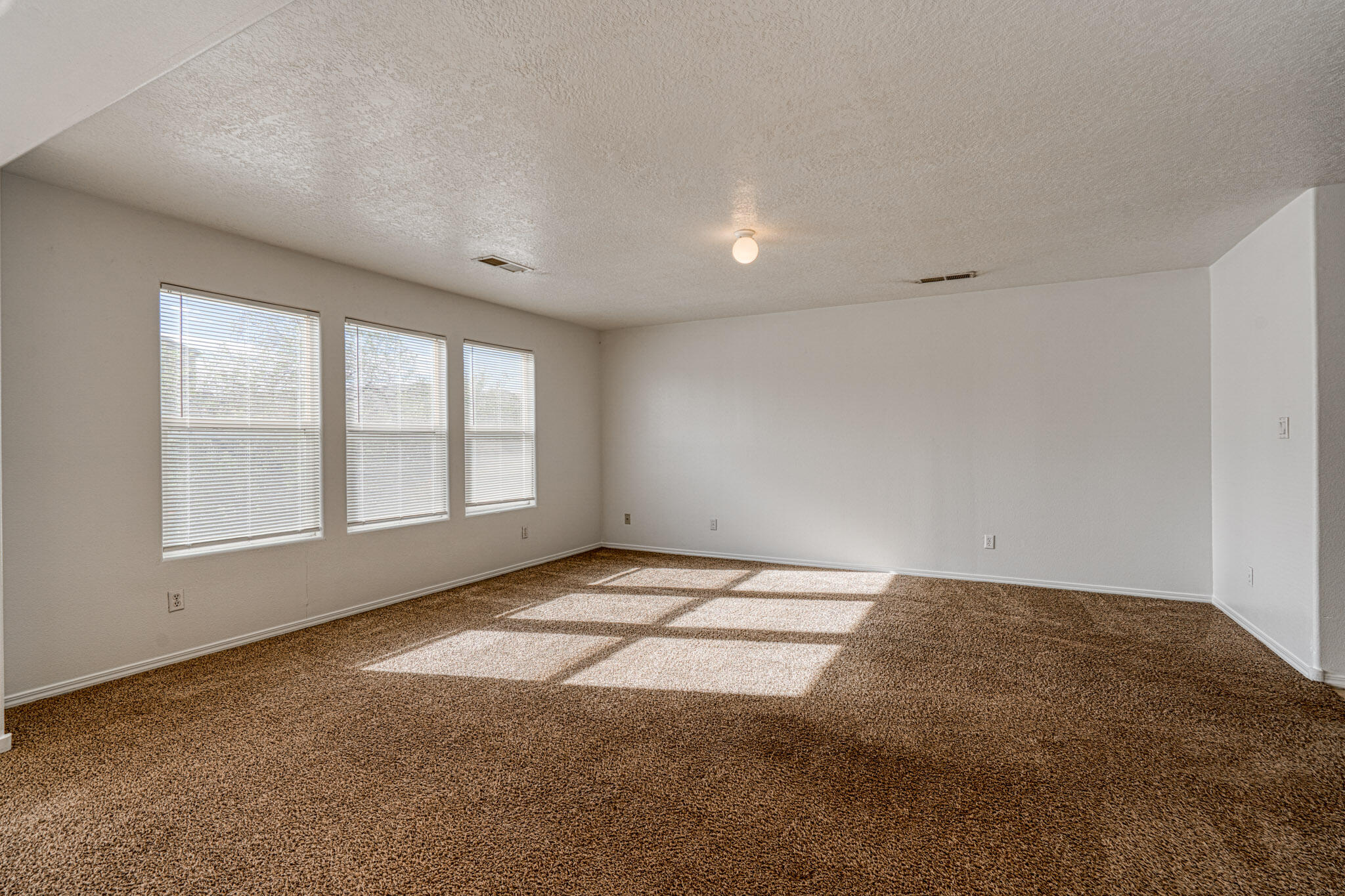 8308 Tangerine Place NW