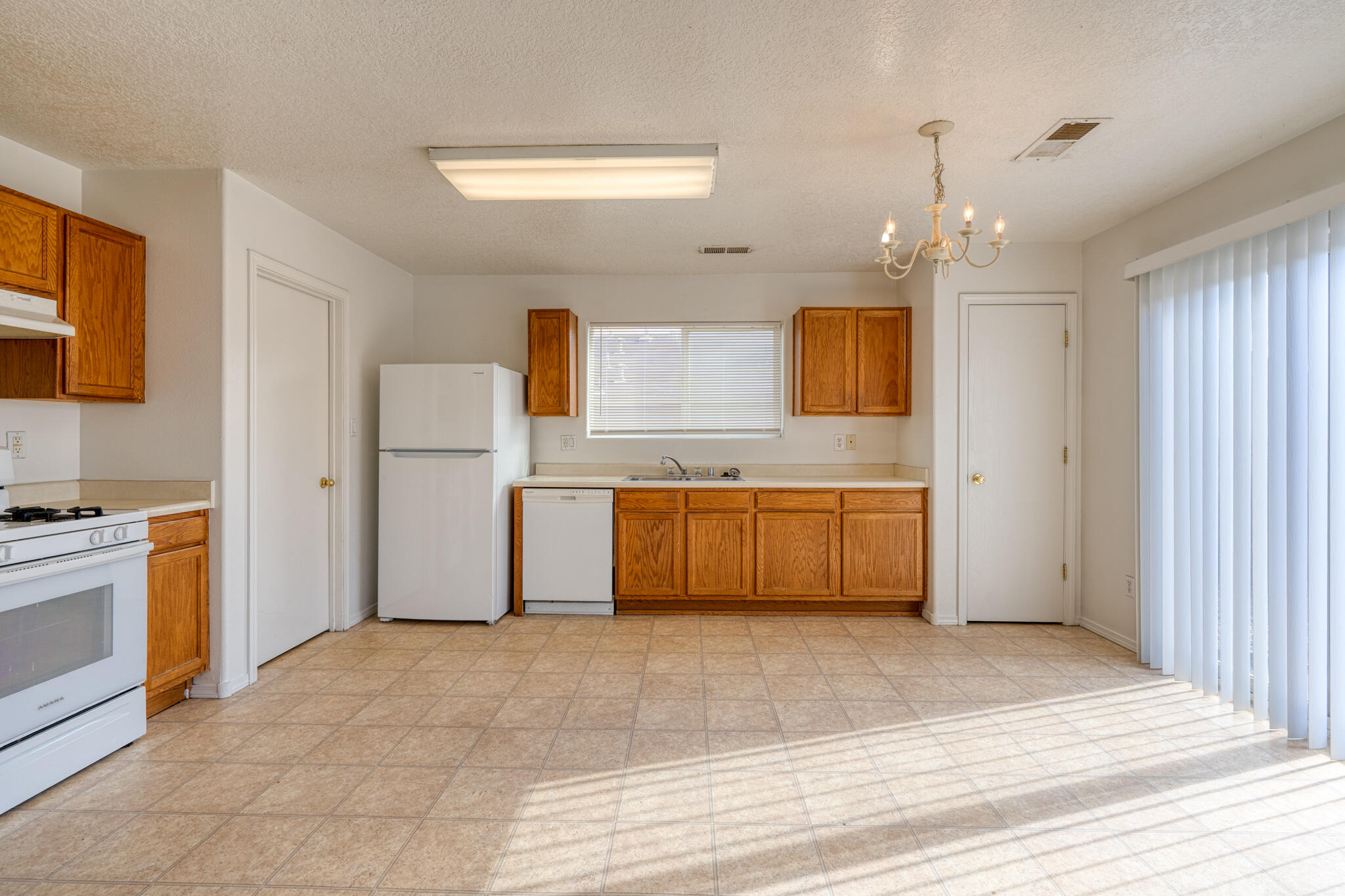 8308 Tangerine Place NW