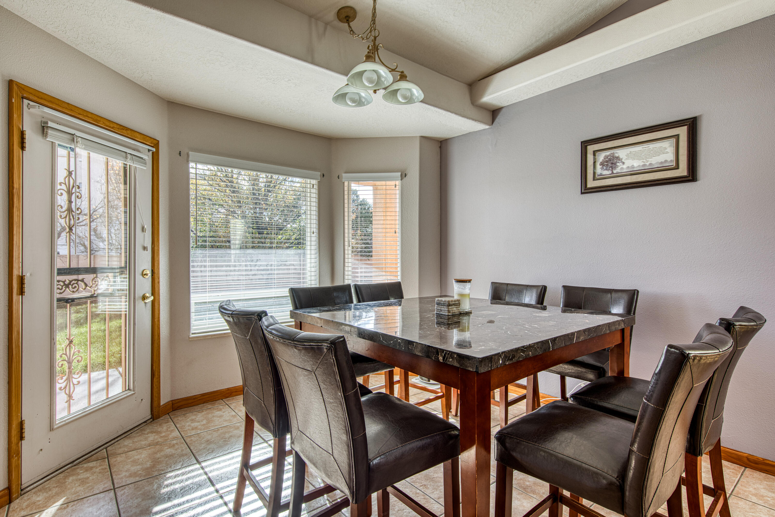 6732 Mariposa Place NW