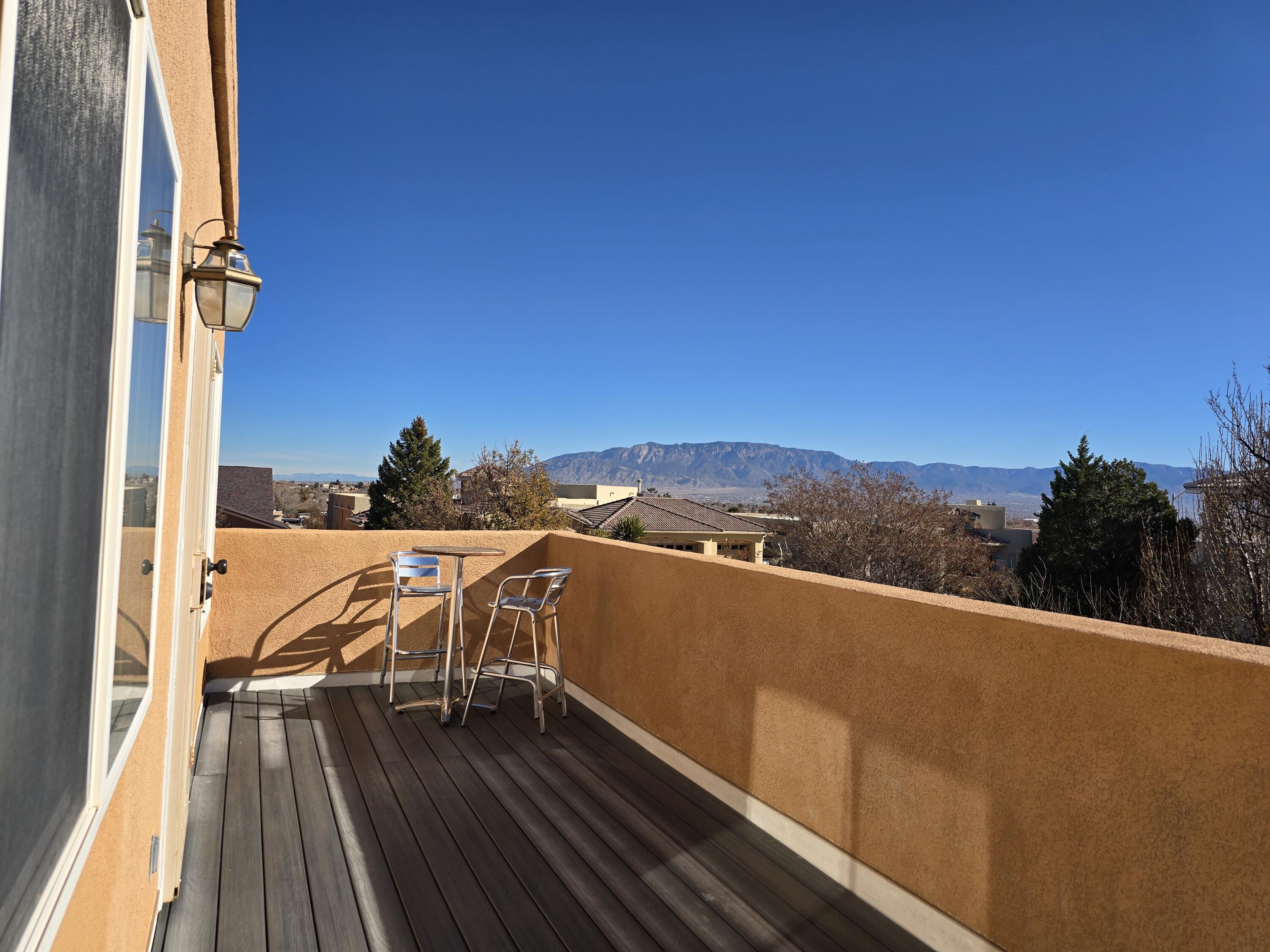 6732 Mariposa Place NW