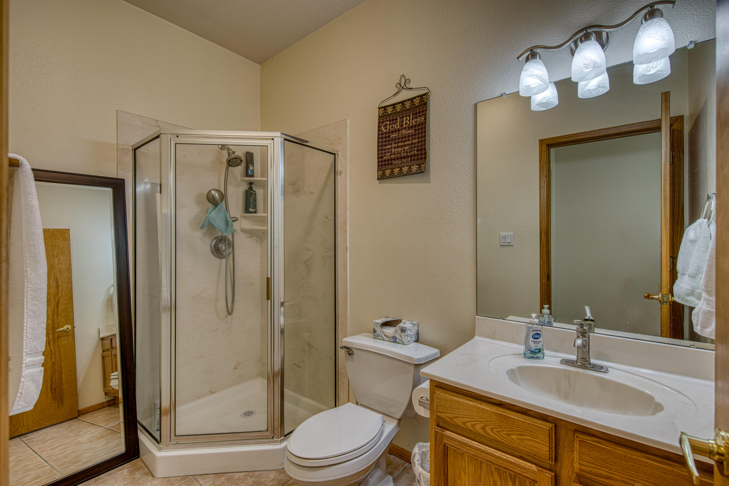 6732 Mariposa Place NW