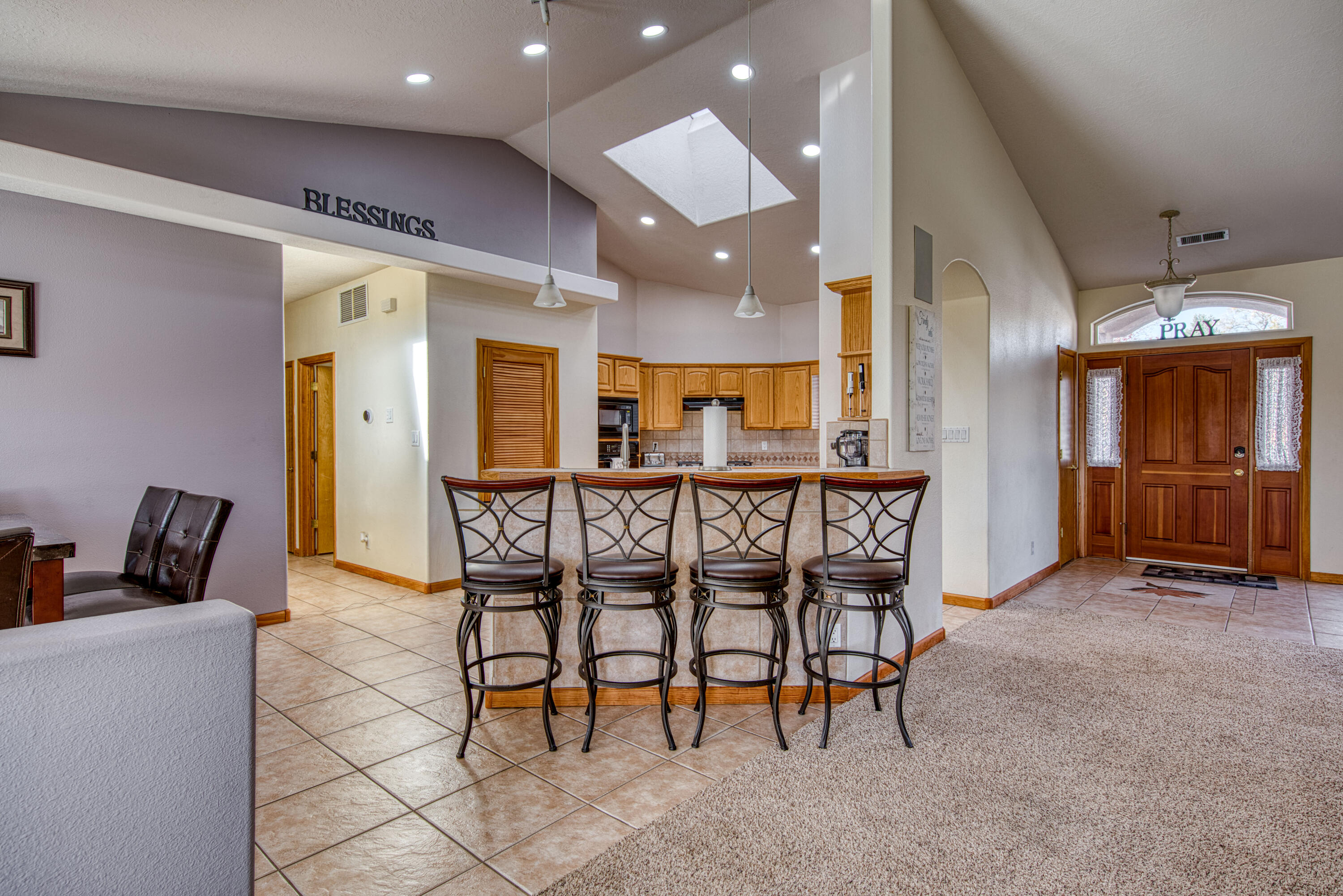 6732 Mariposa Place NW