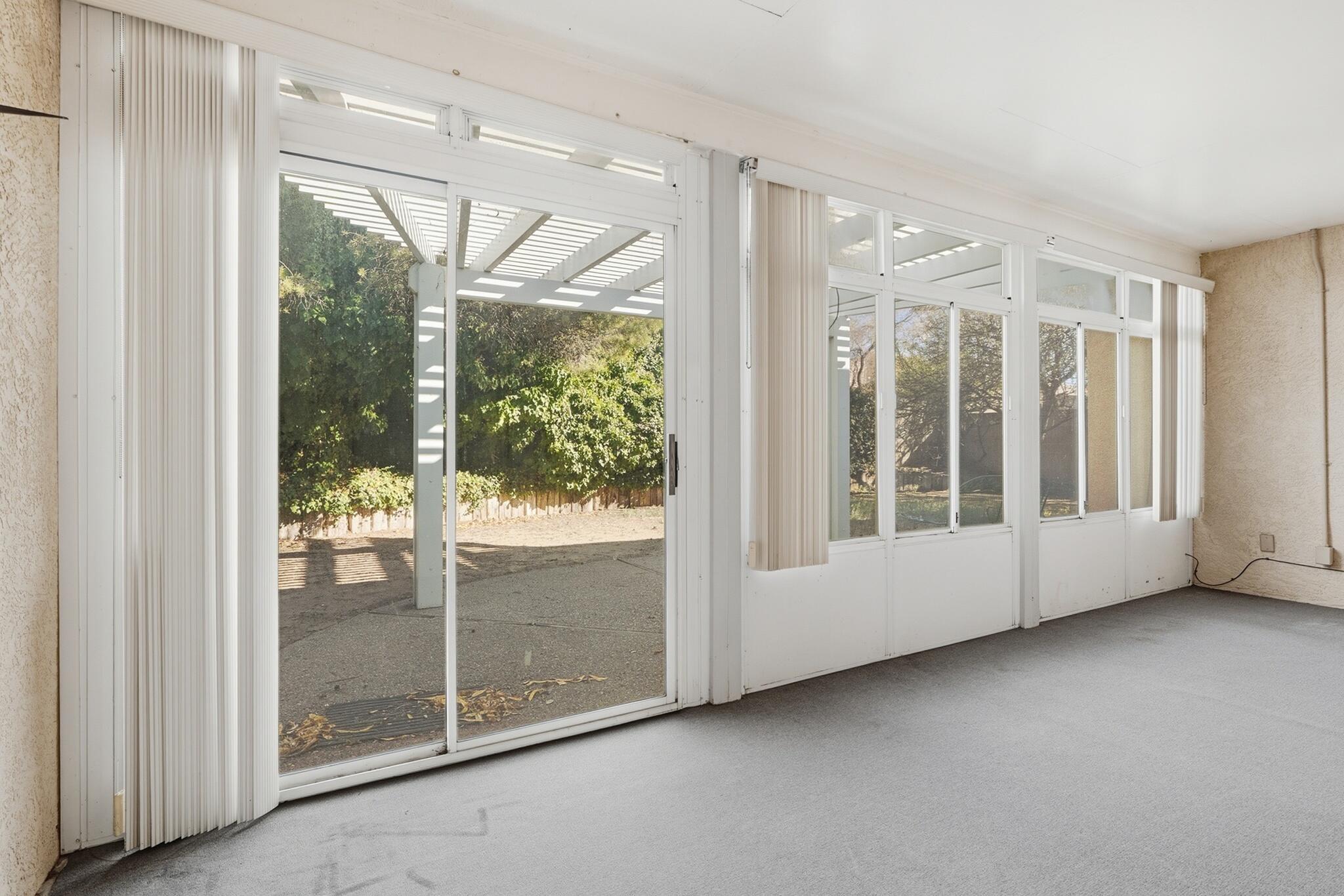 6908 Wildwood Court NE