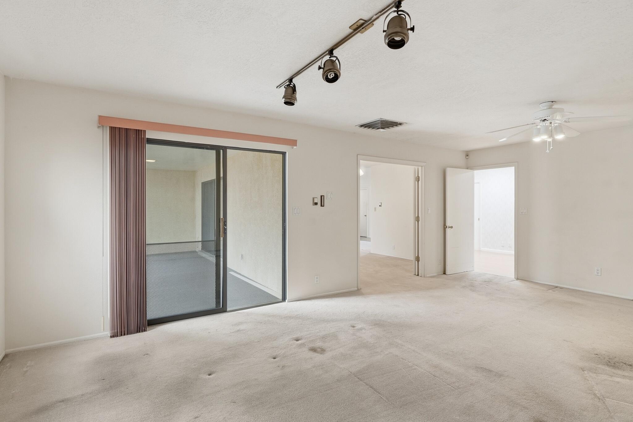 6908 Wildwood Court NE