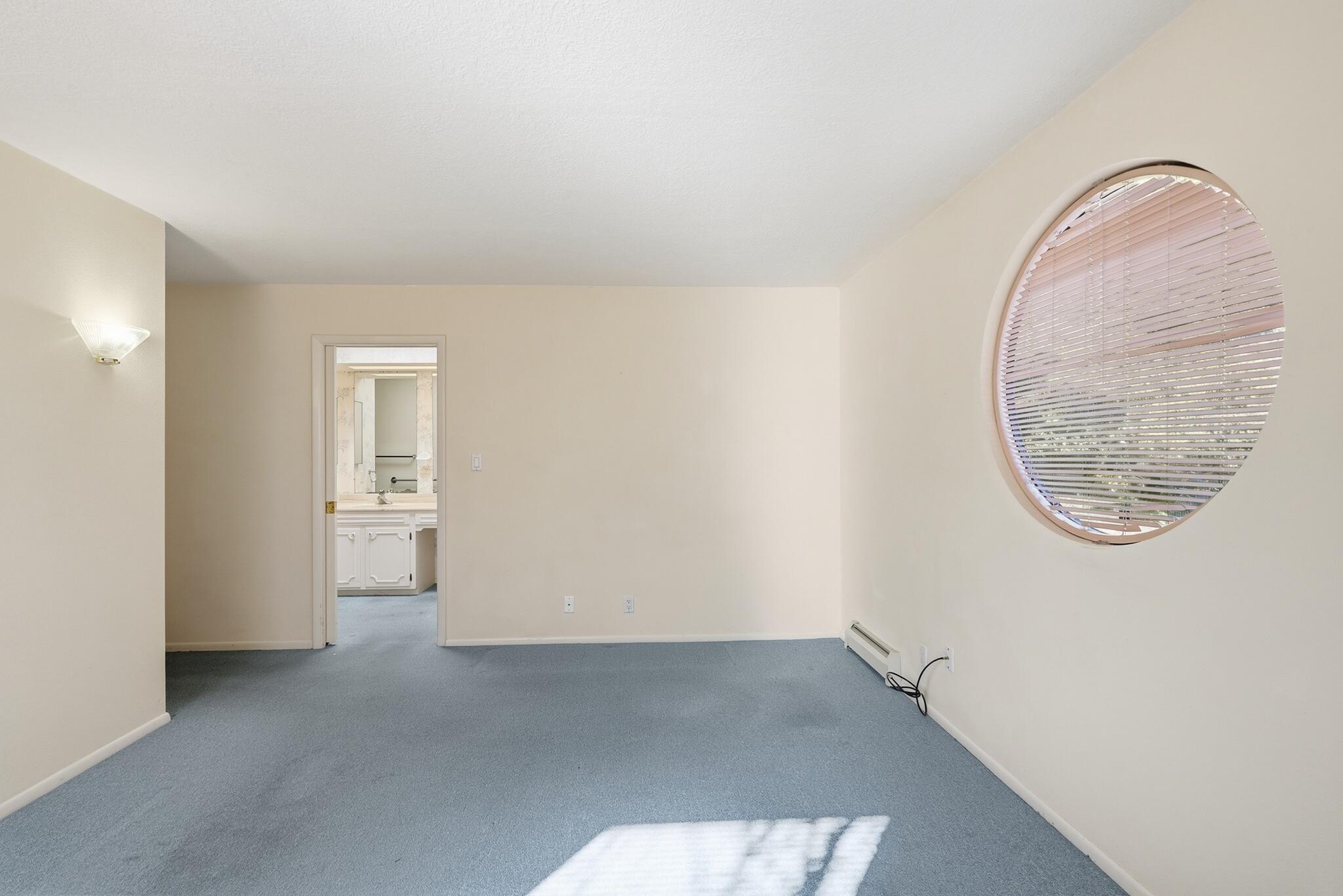 6908 Wildwood Court NE