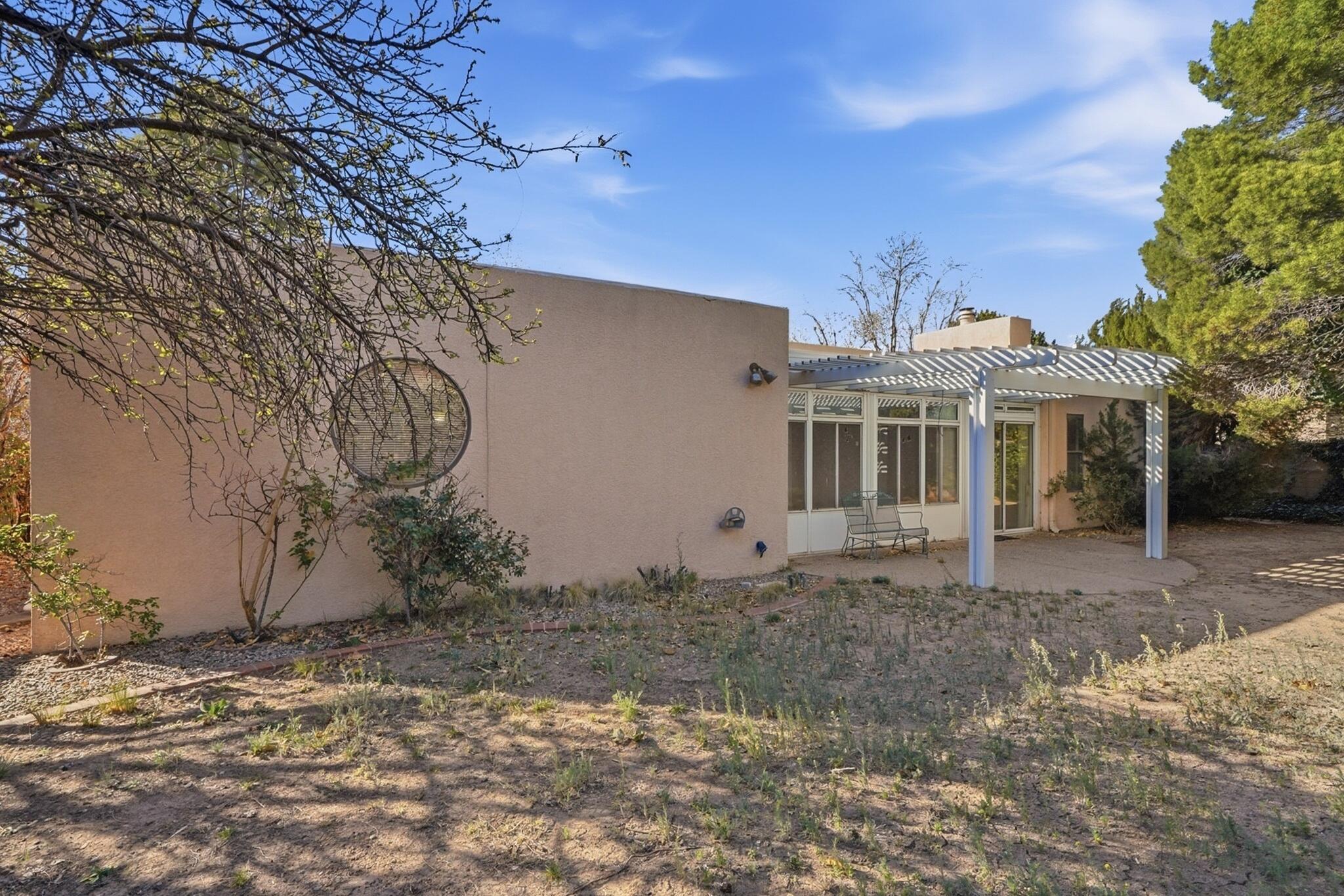 6908 Wildwood Court NE