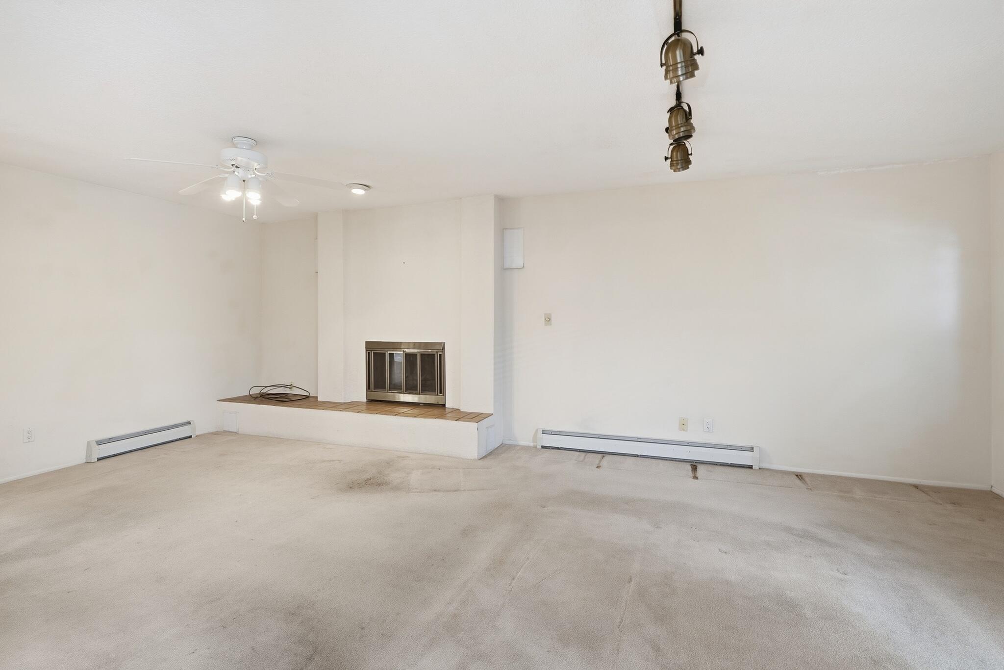 6908 Wildwood Court NE