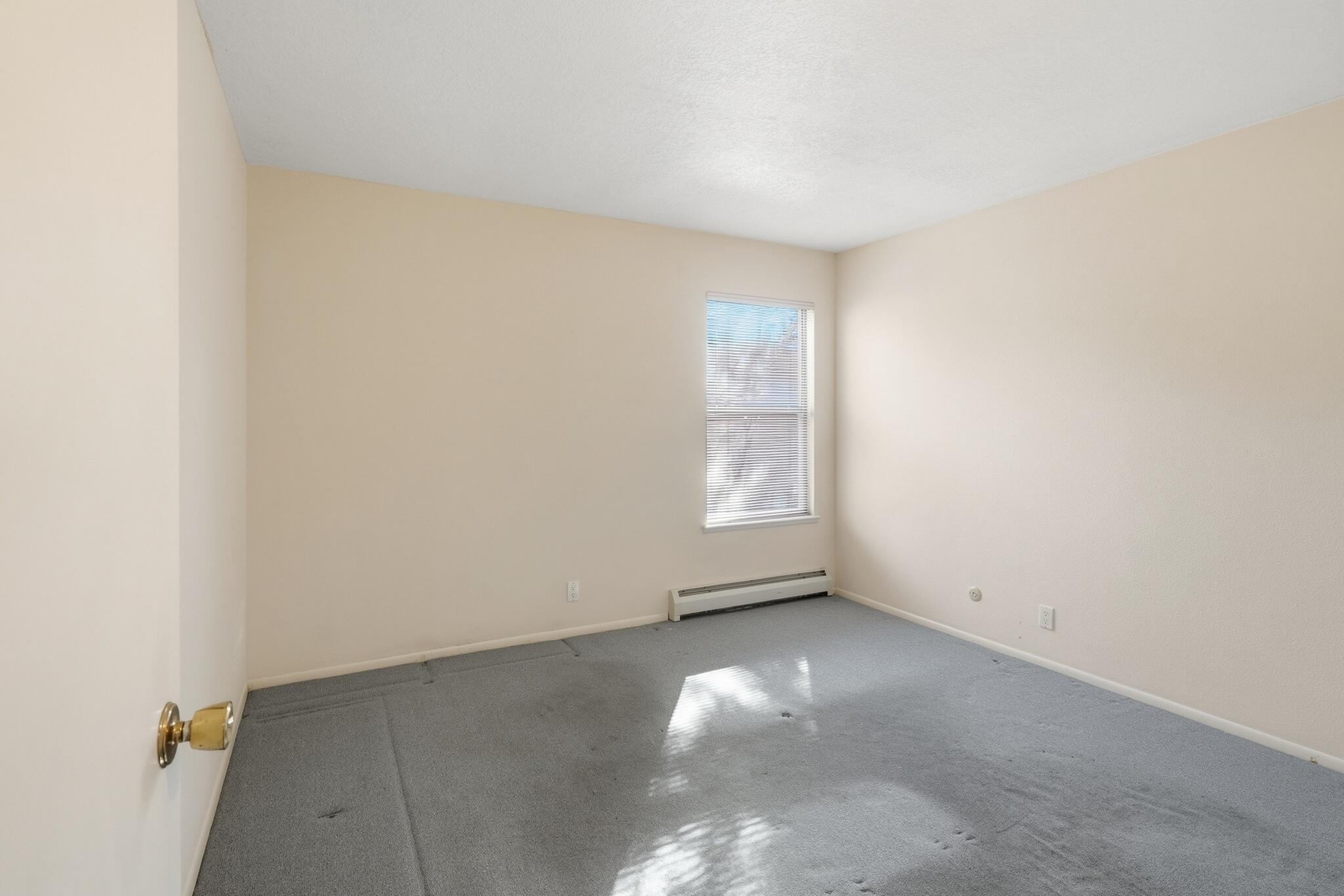 6908 Wildwood Court NE