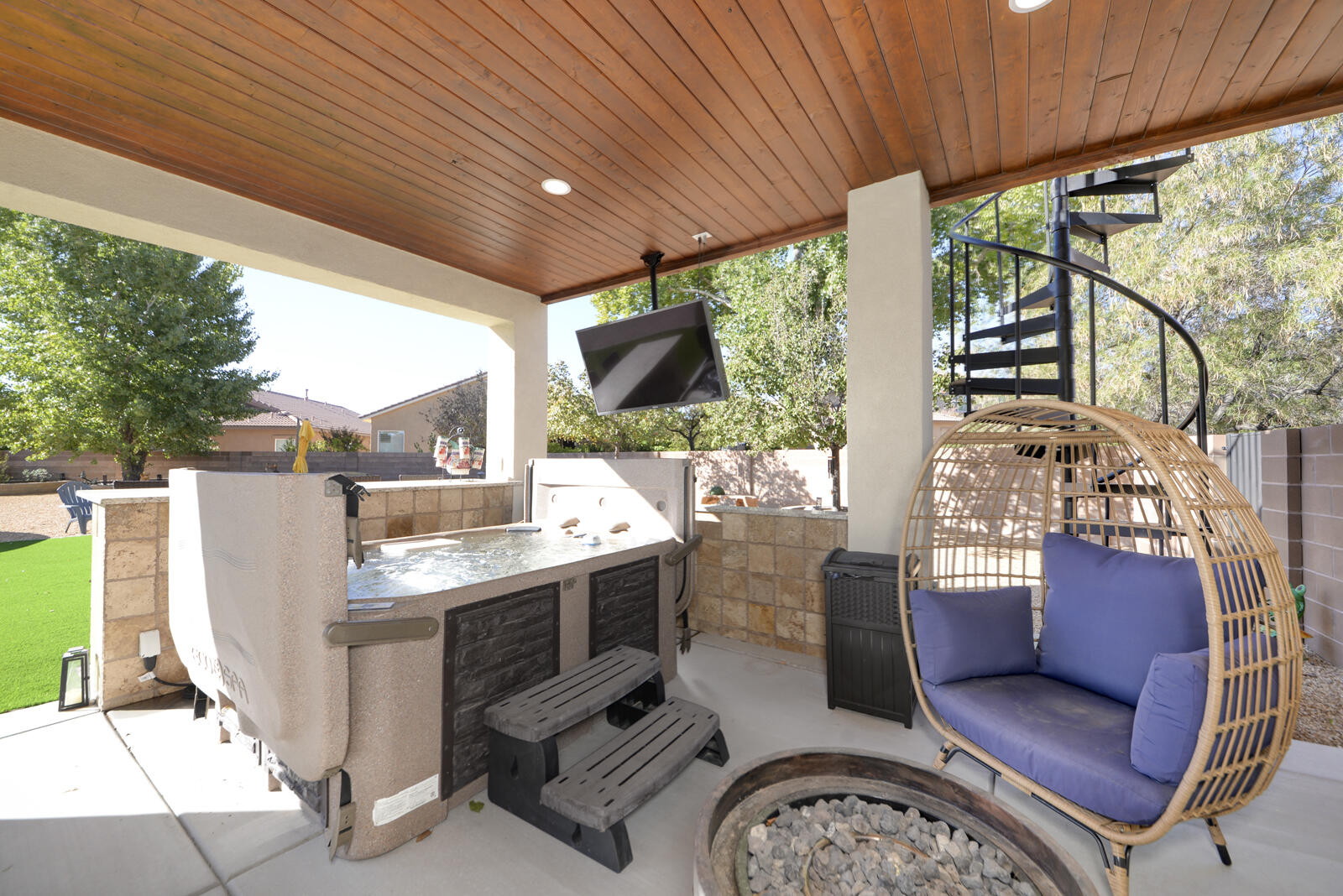 1324 Cirrus Drive NW