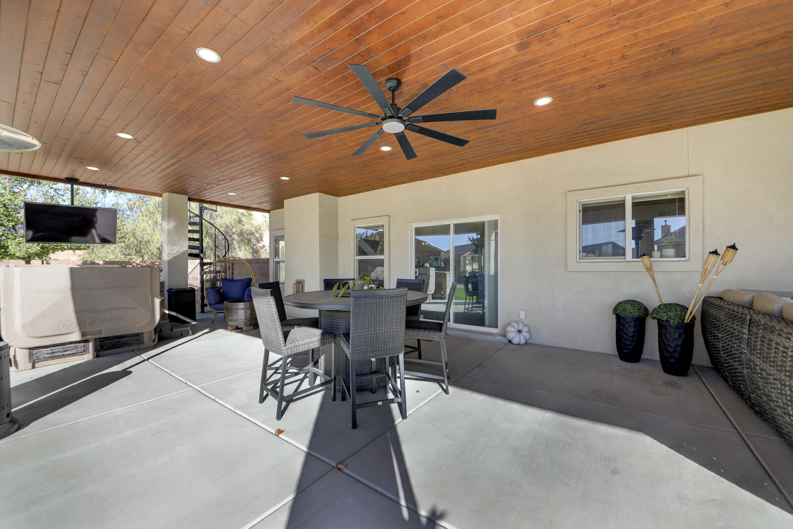 1324 Cirrus Drive NW