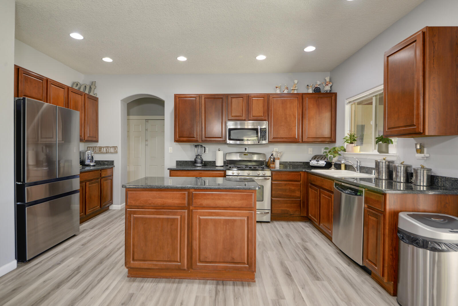 1324 Cirrus Drive NW