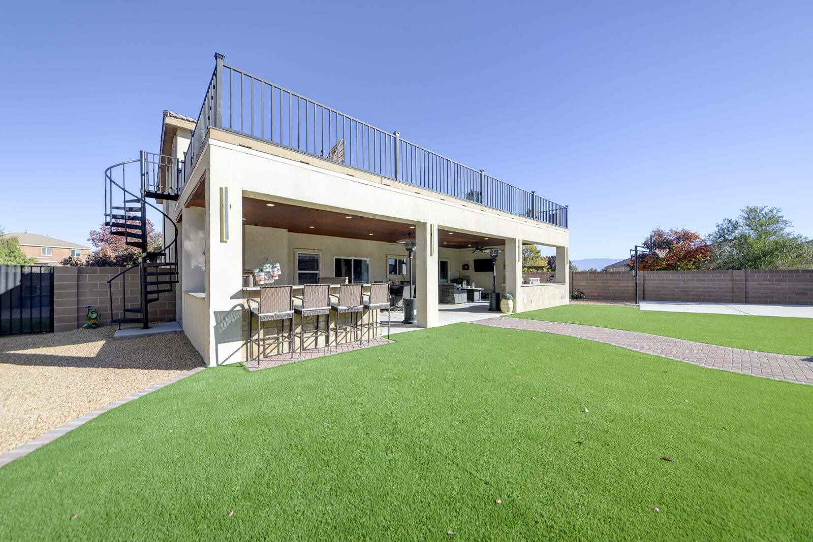 1324 Cirrus Drive NW