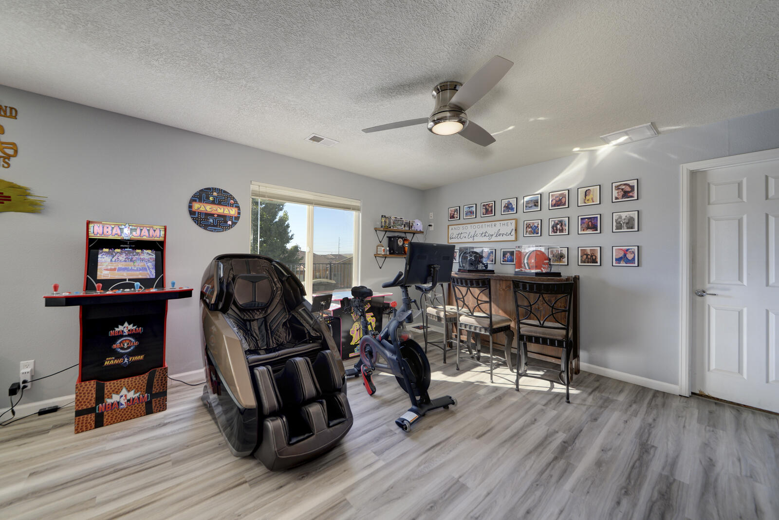 1324 Cirrus Drive NW