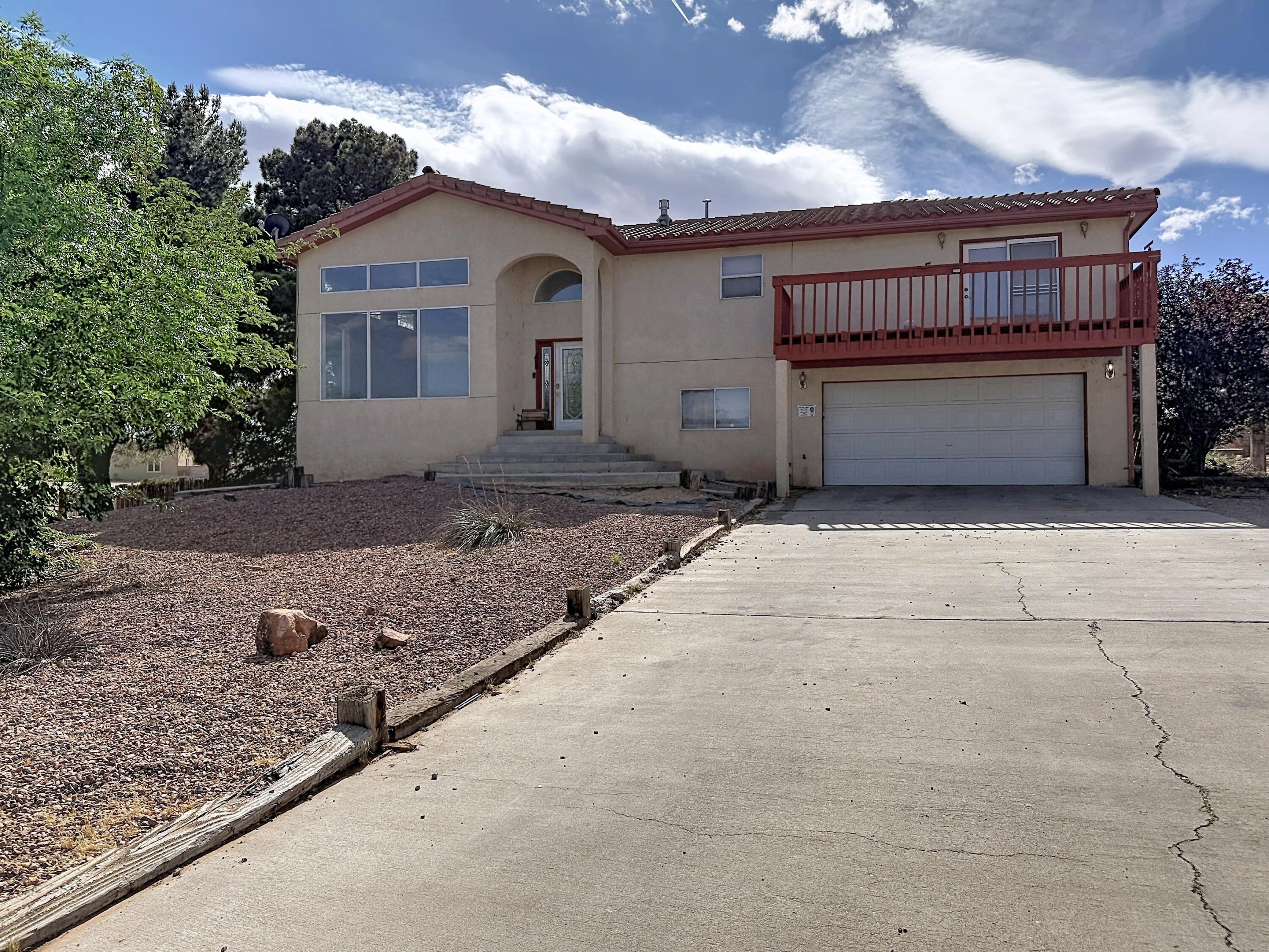 1390 Mesa Ridge Drive SW