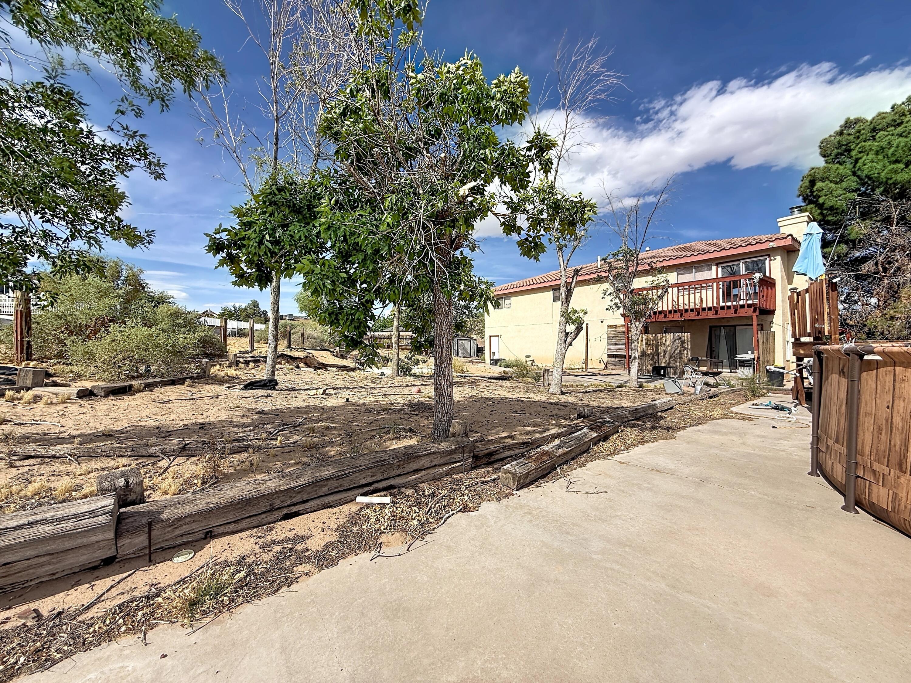 1390 Mesa Ridge Drive SW