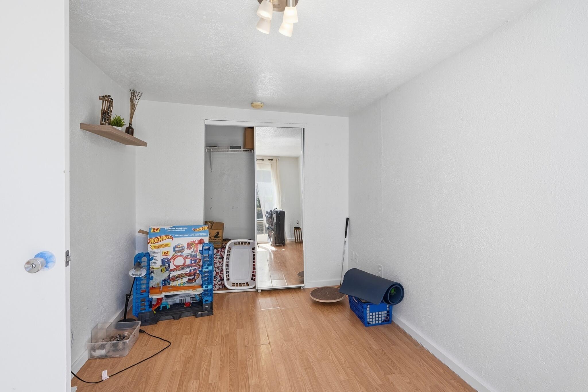 905 Coal Avenue SW