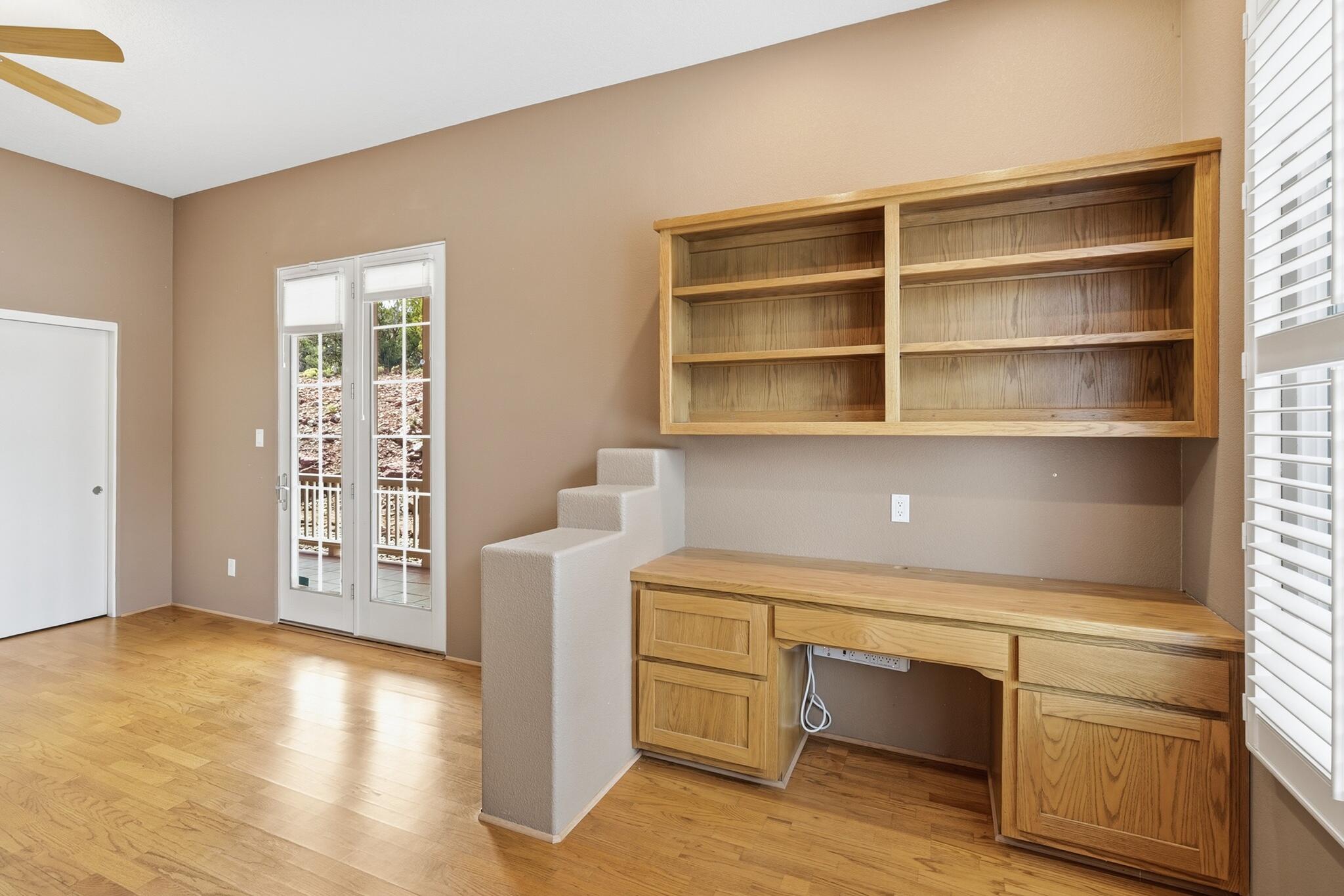 12 Tewa Court