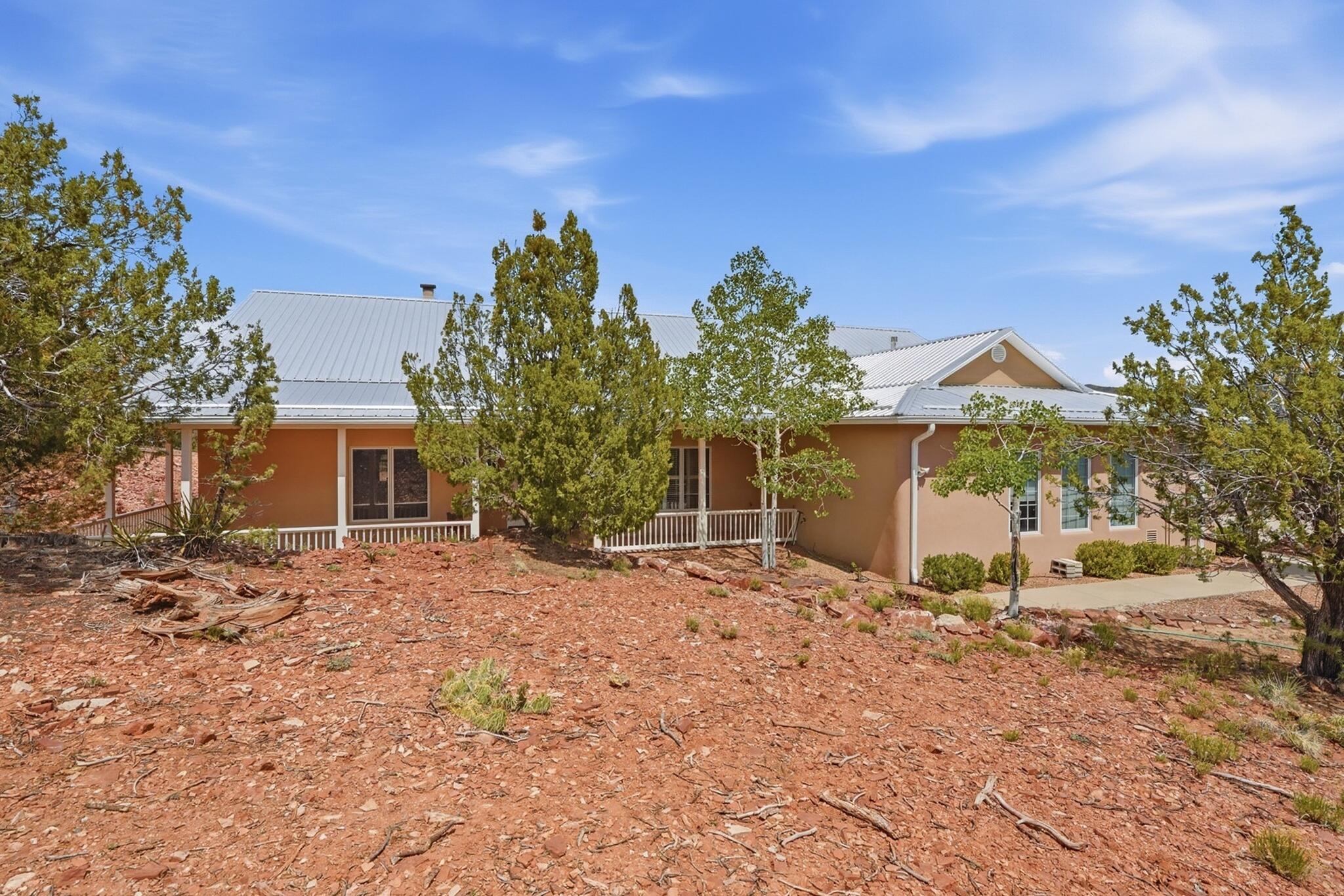 12 Tewa Court
