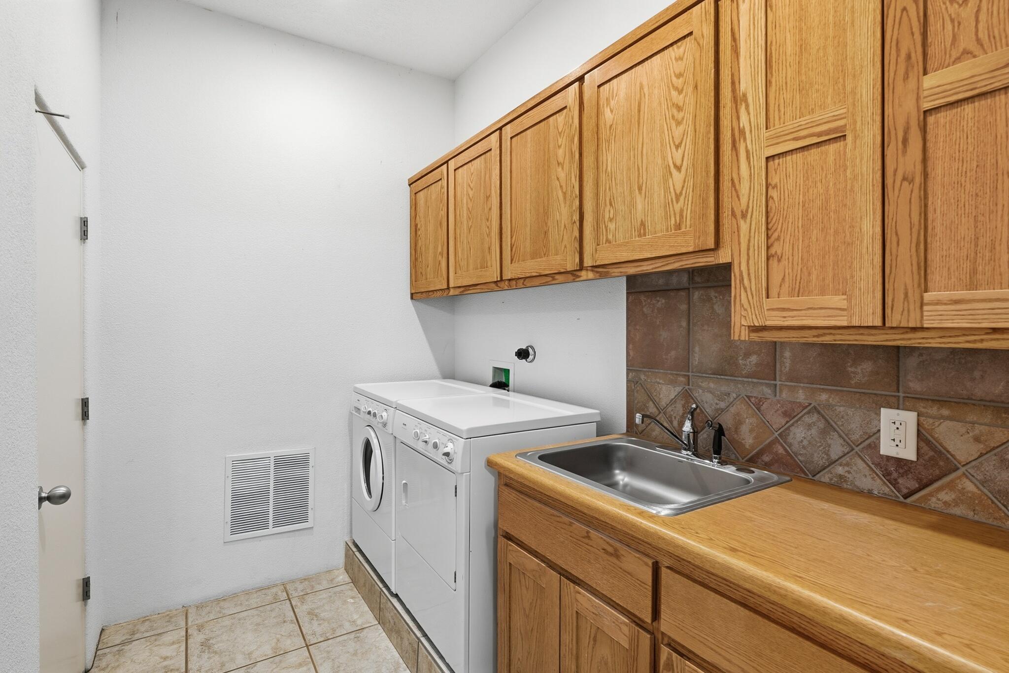 12 Tewa Court