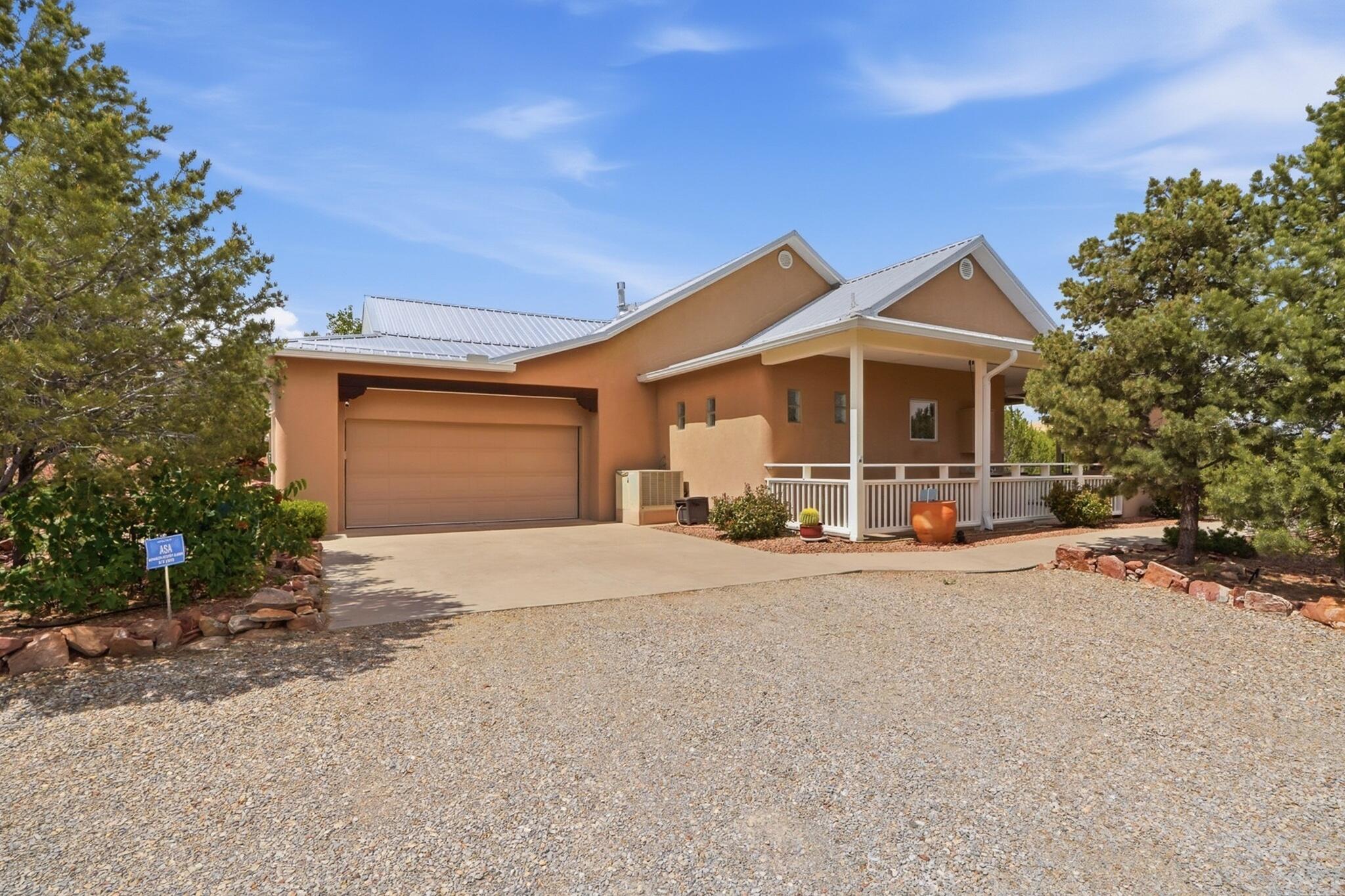 12 Tewa Court