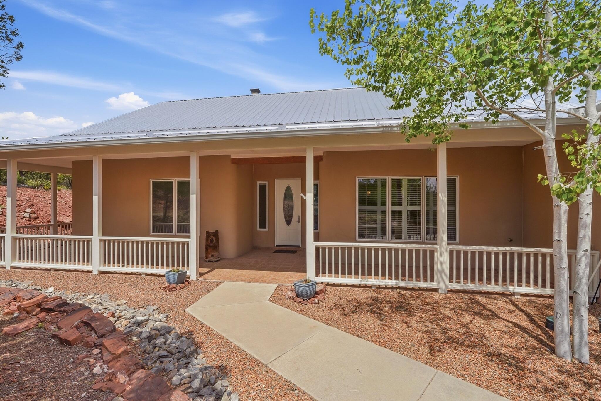 12 Tewa Court