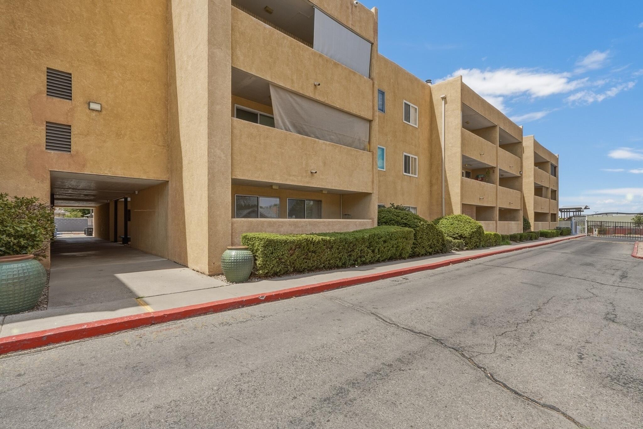 4200 Montgomery Boulevard NE 314