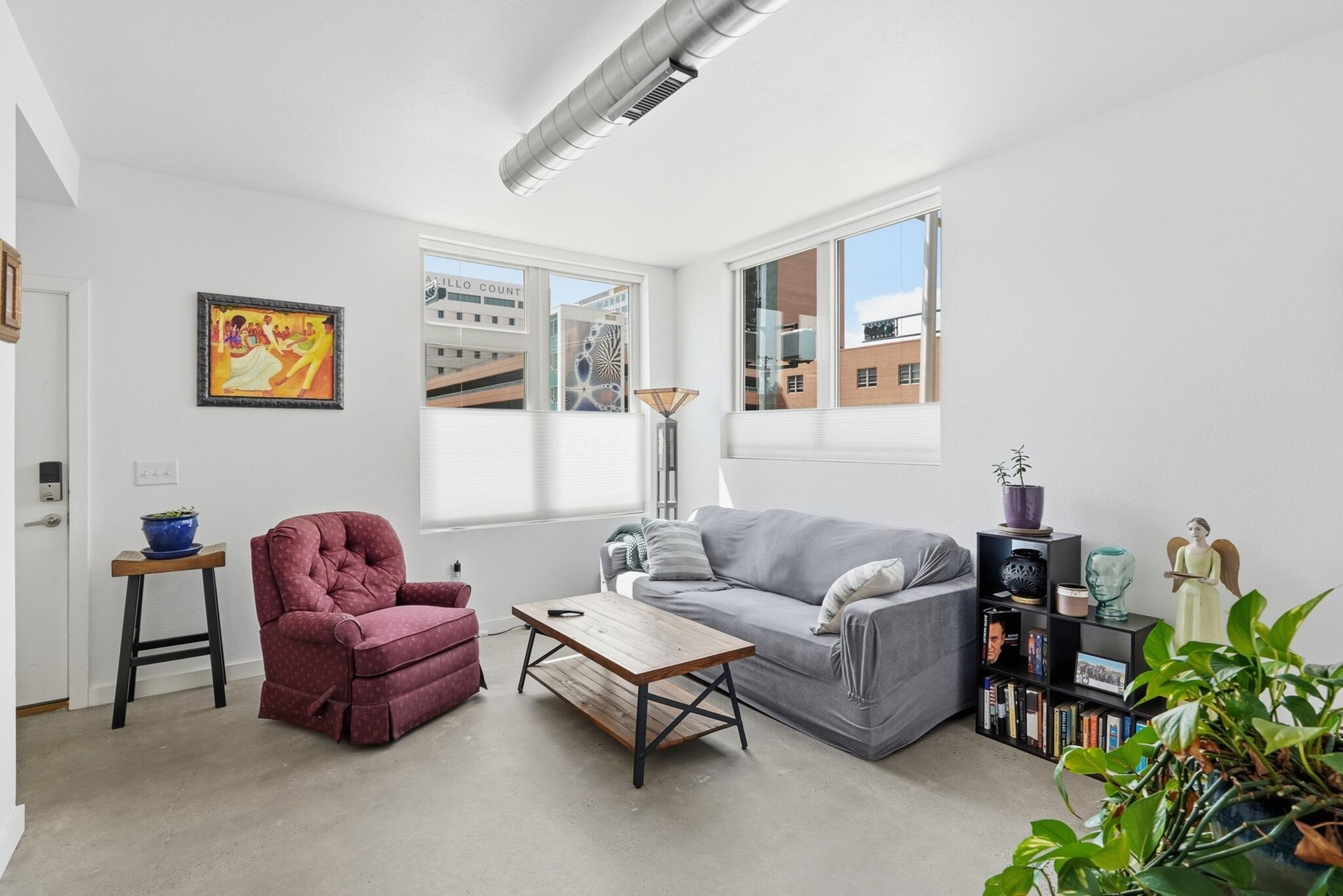 301 Platinum Street SW