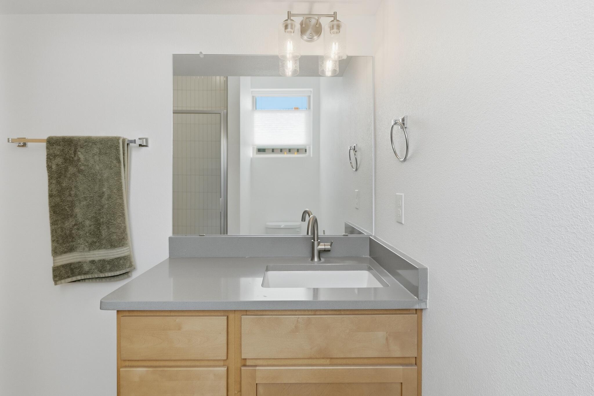 301 Platinum Street SW