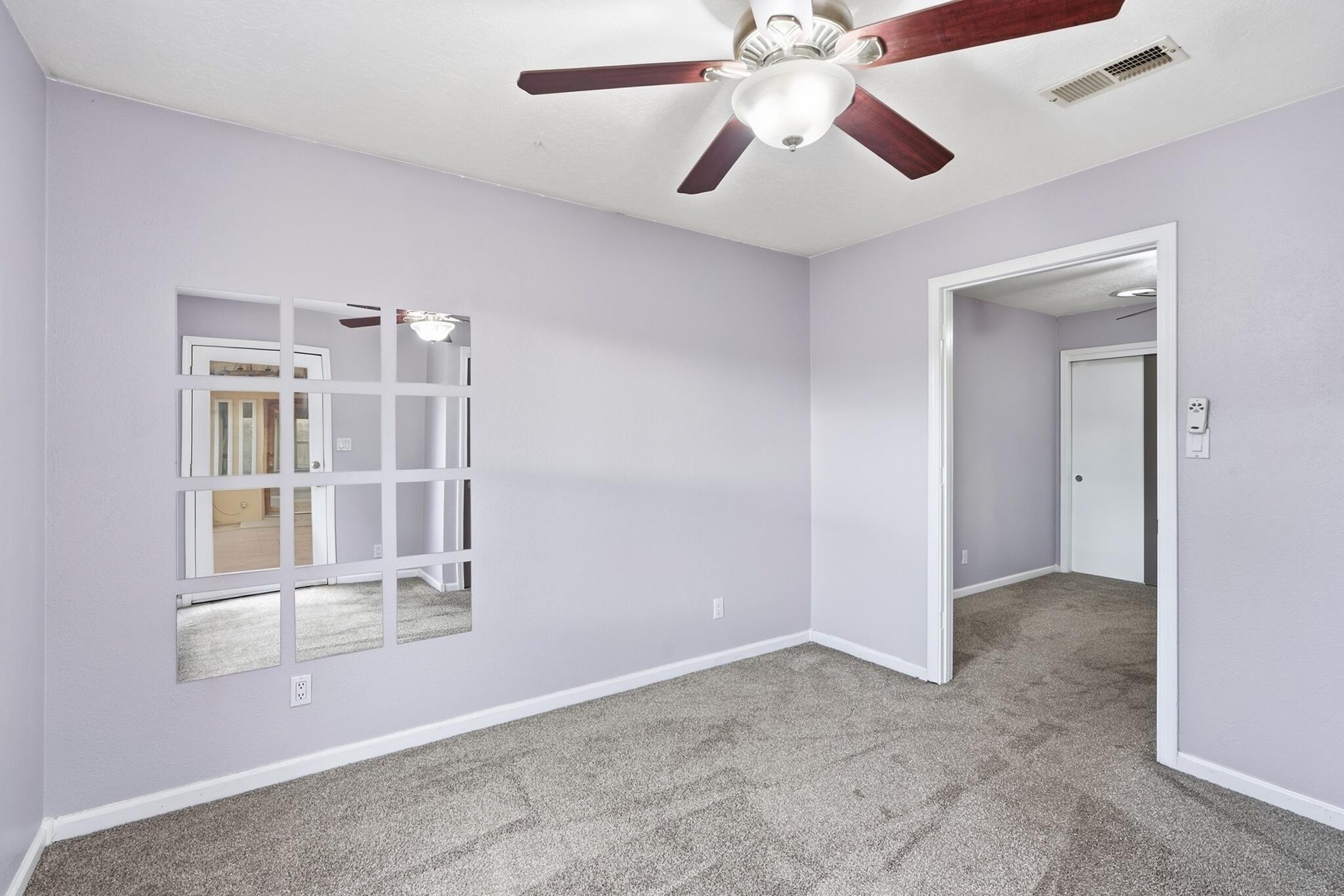 1425 32nd Circle SE