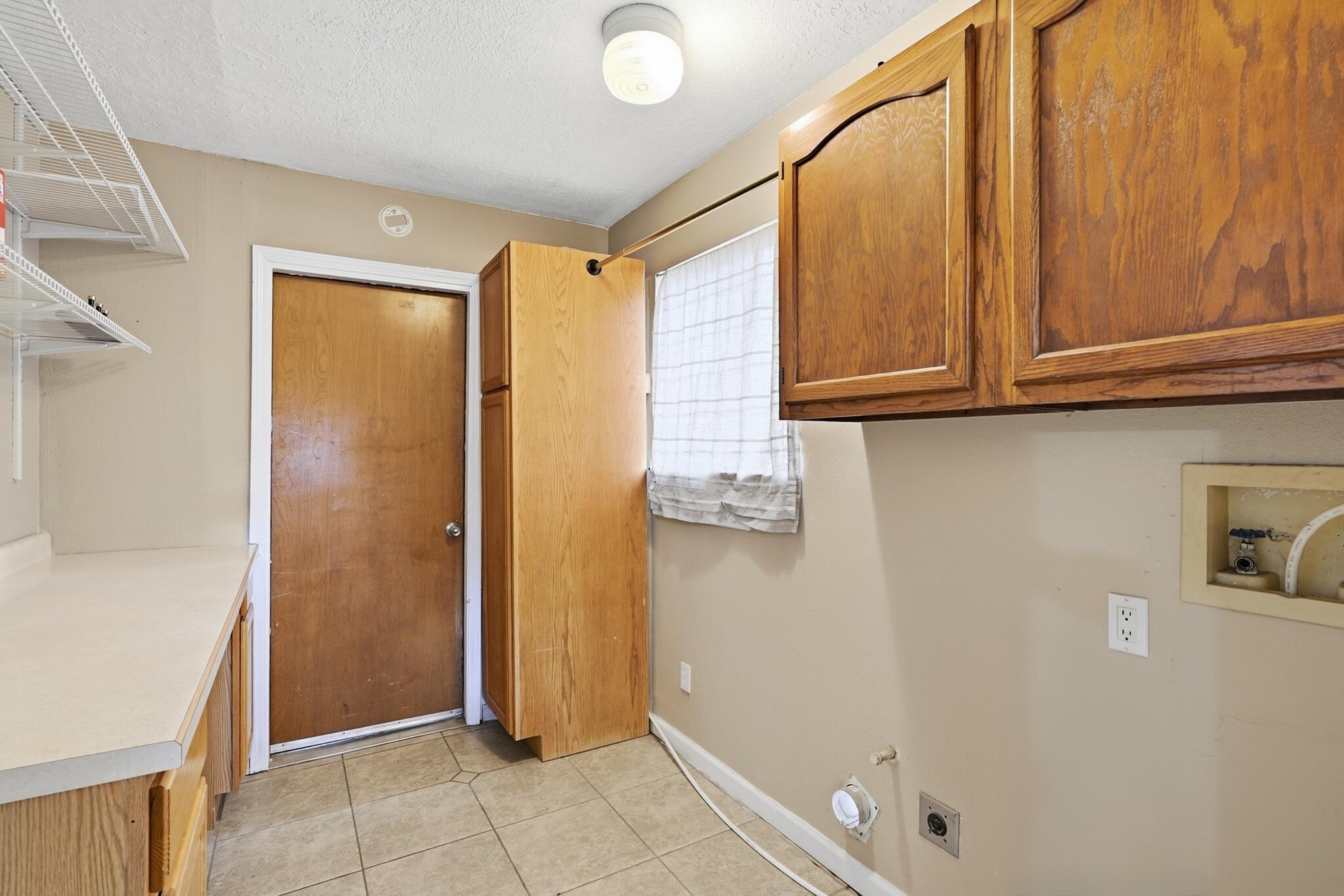 1425 32nd Circle SE