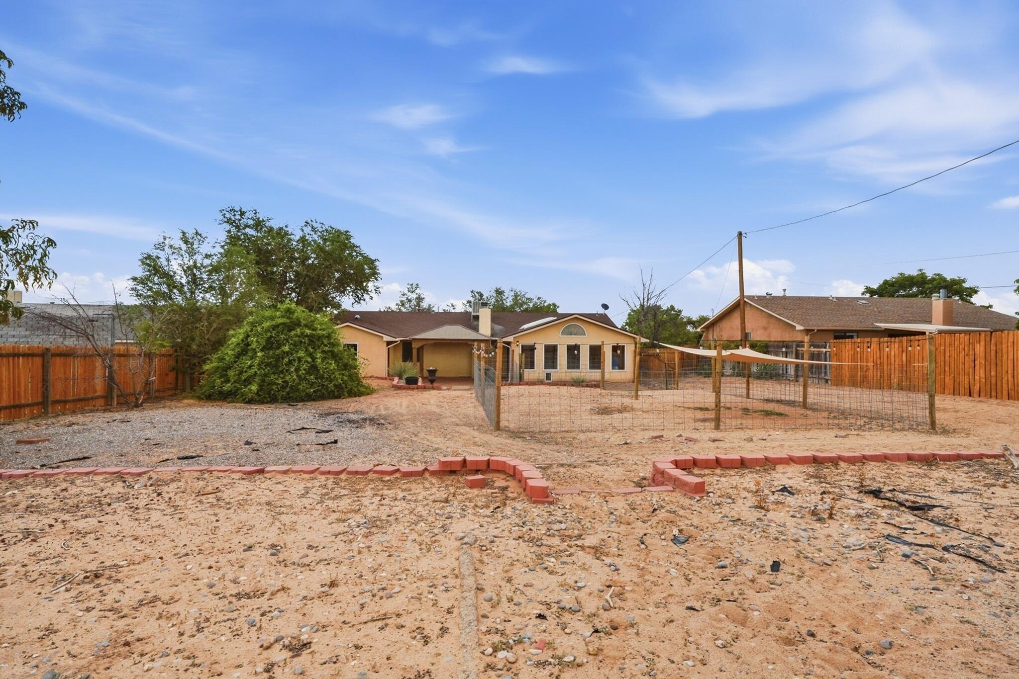 1425 32nd Circle SE