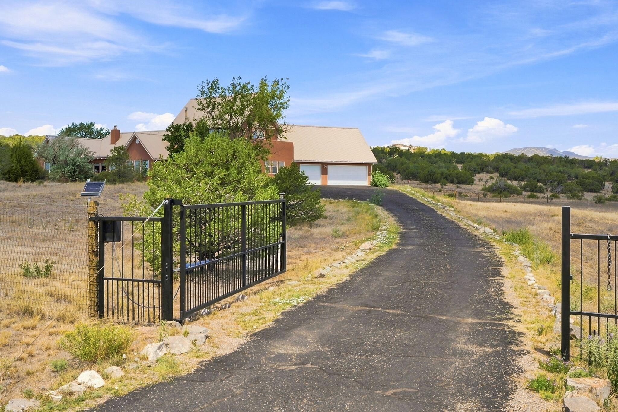 3 Vista Drive
