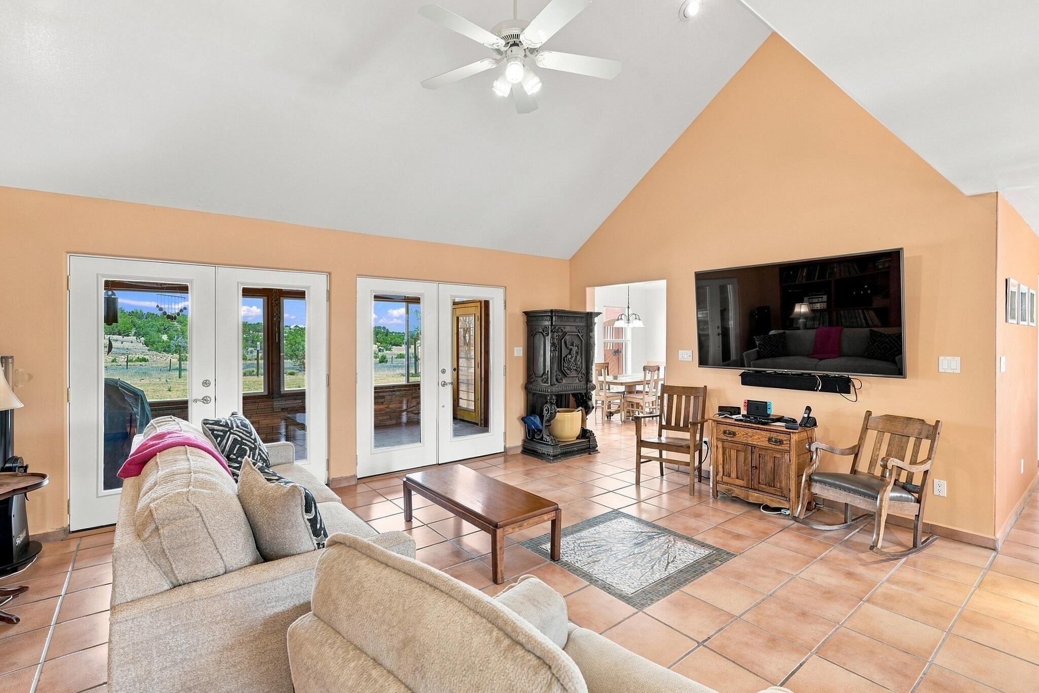 3 Vista Drive